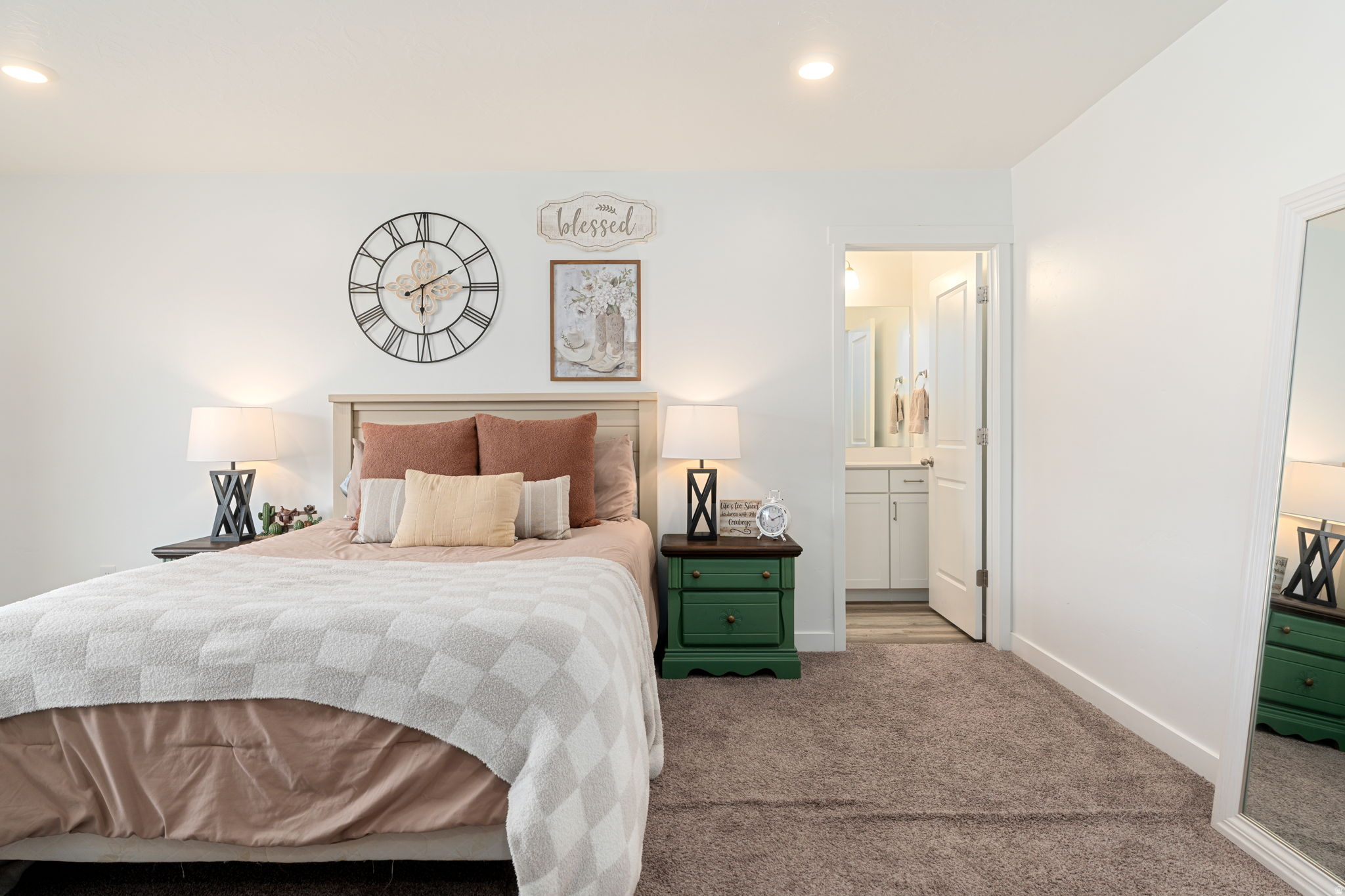 NORTHSHORE - Residential