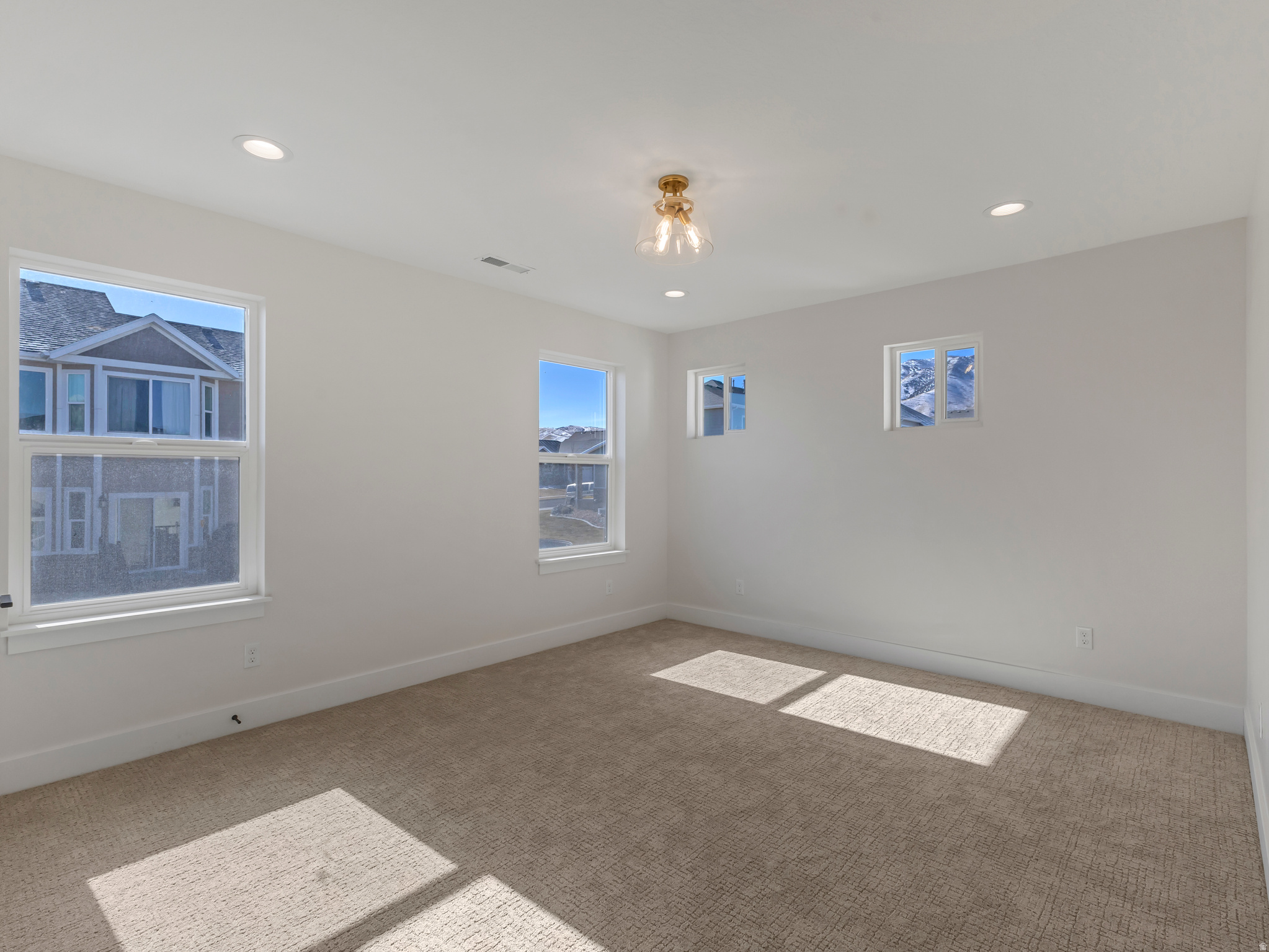 CATALINA BAY - Residential