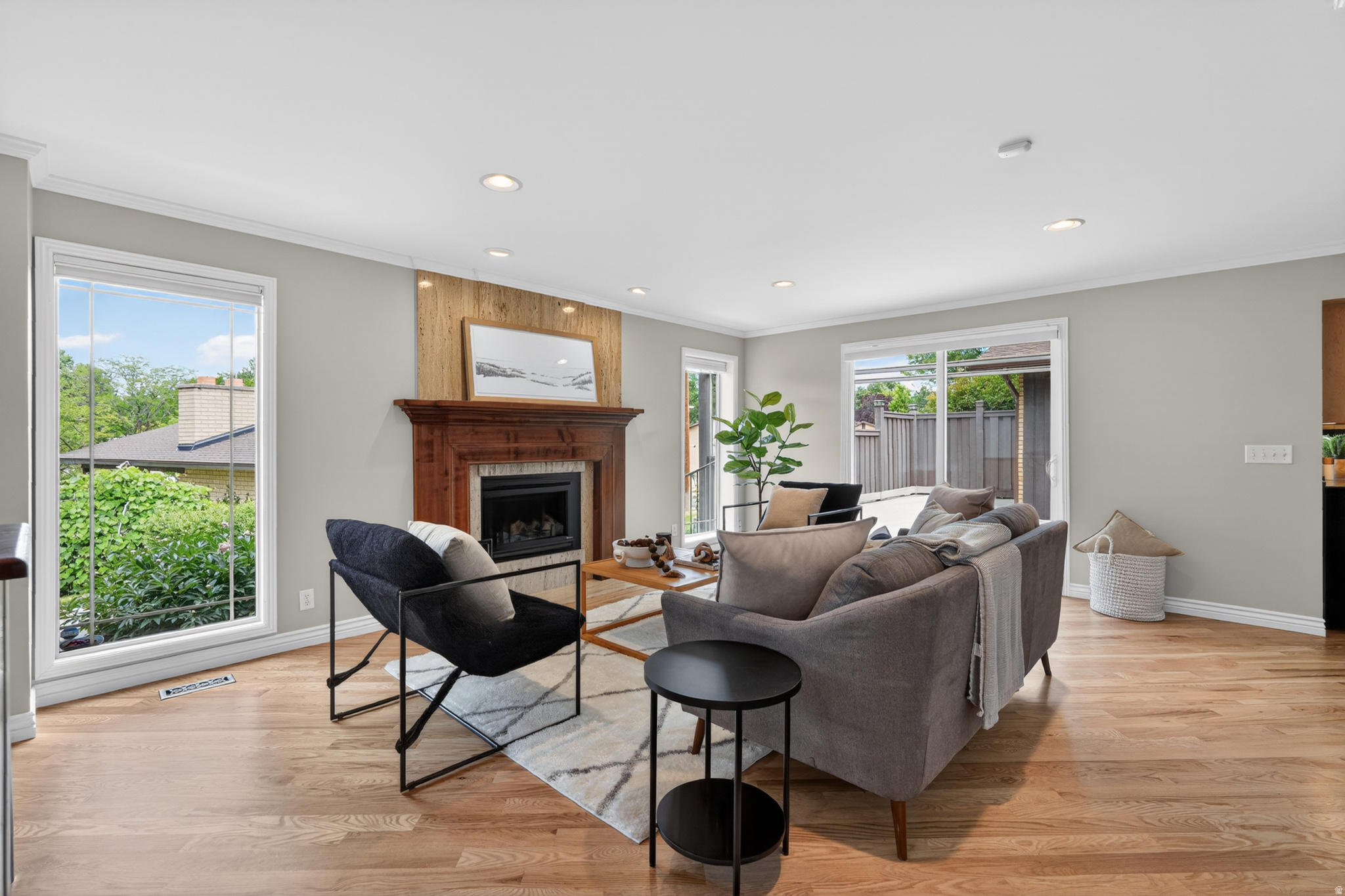 MOUNT OLYMPUS CONDOMINIUMS - Residential