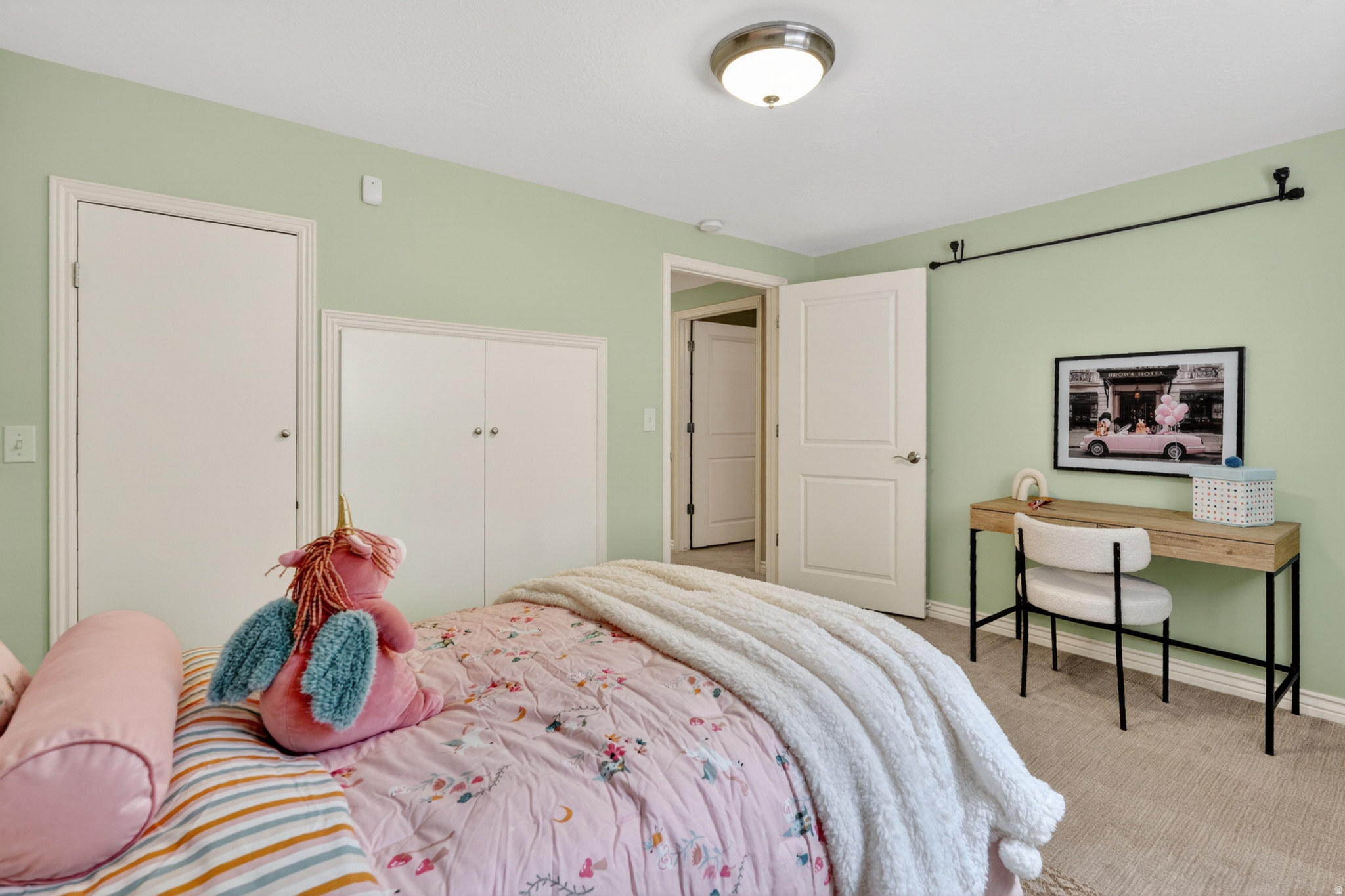 MOUNT OLYMPUS CONDOMINIUMS - Residential