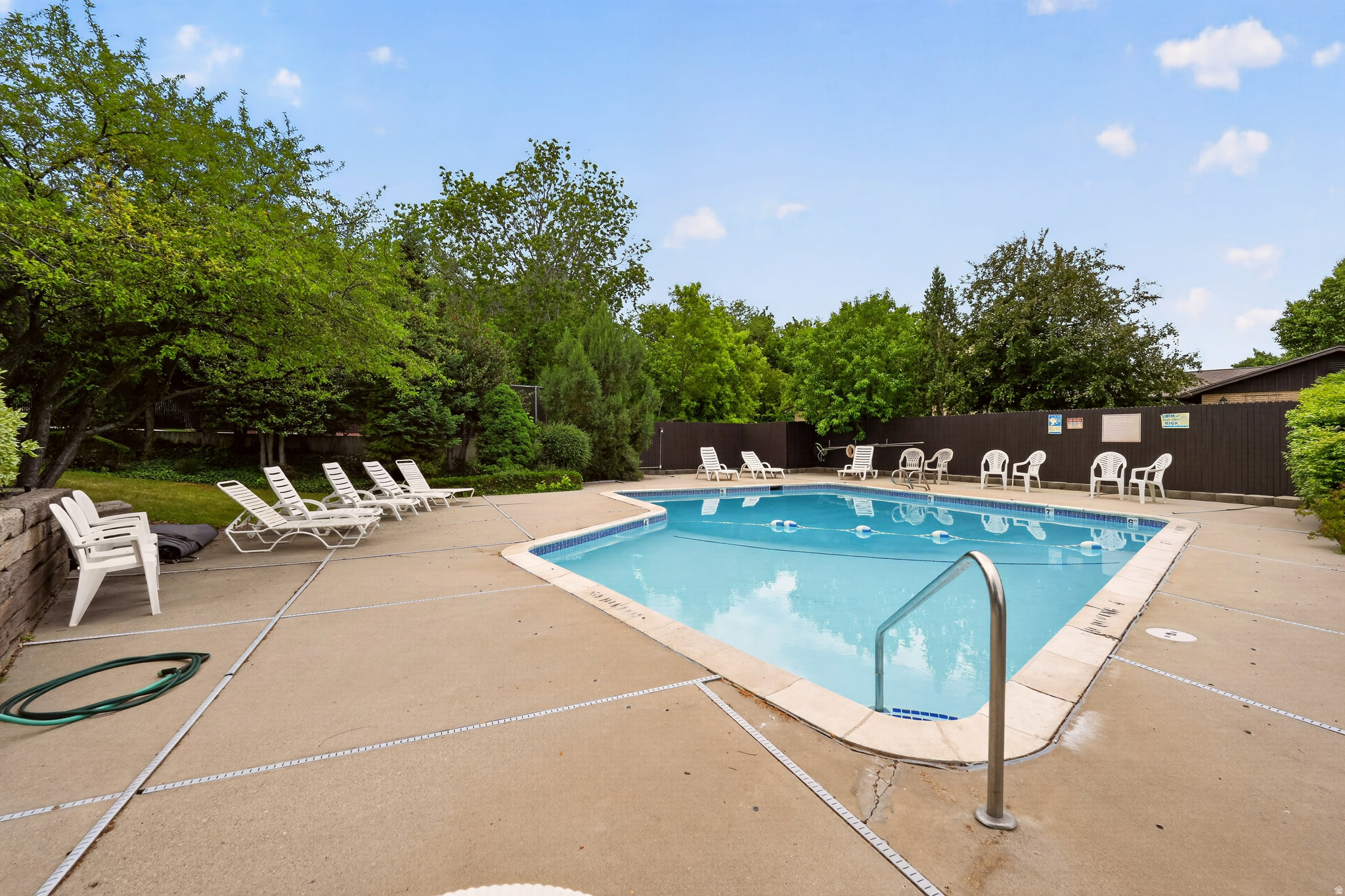 MOUNT OLYMPUS CONDOMINIUMS - Residential