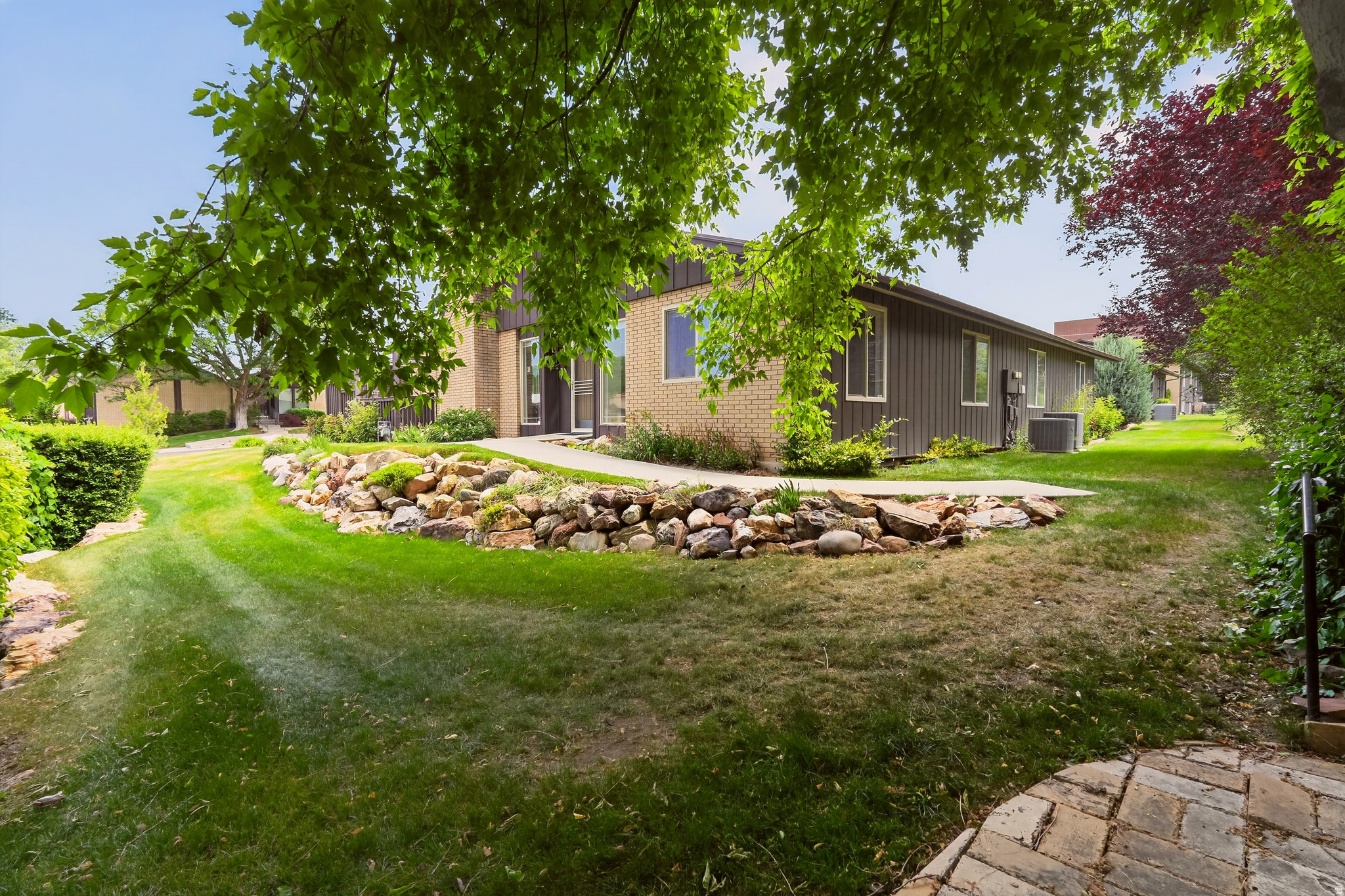 MOUNT OLYMPUS CONDOMINIUMS - Residential