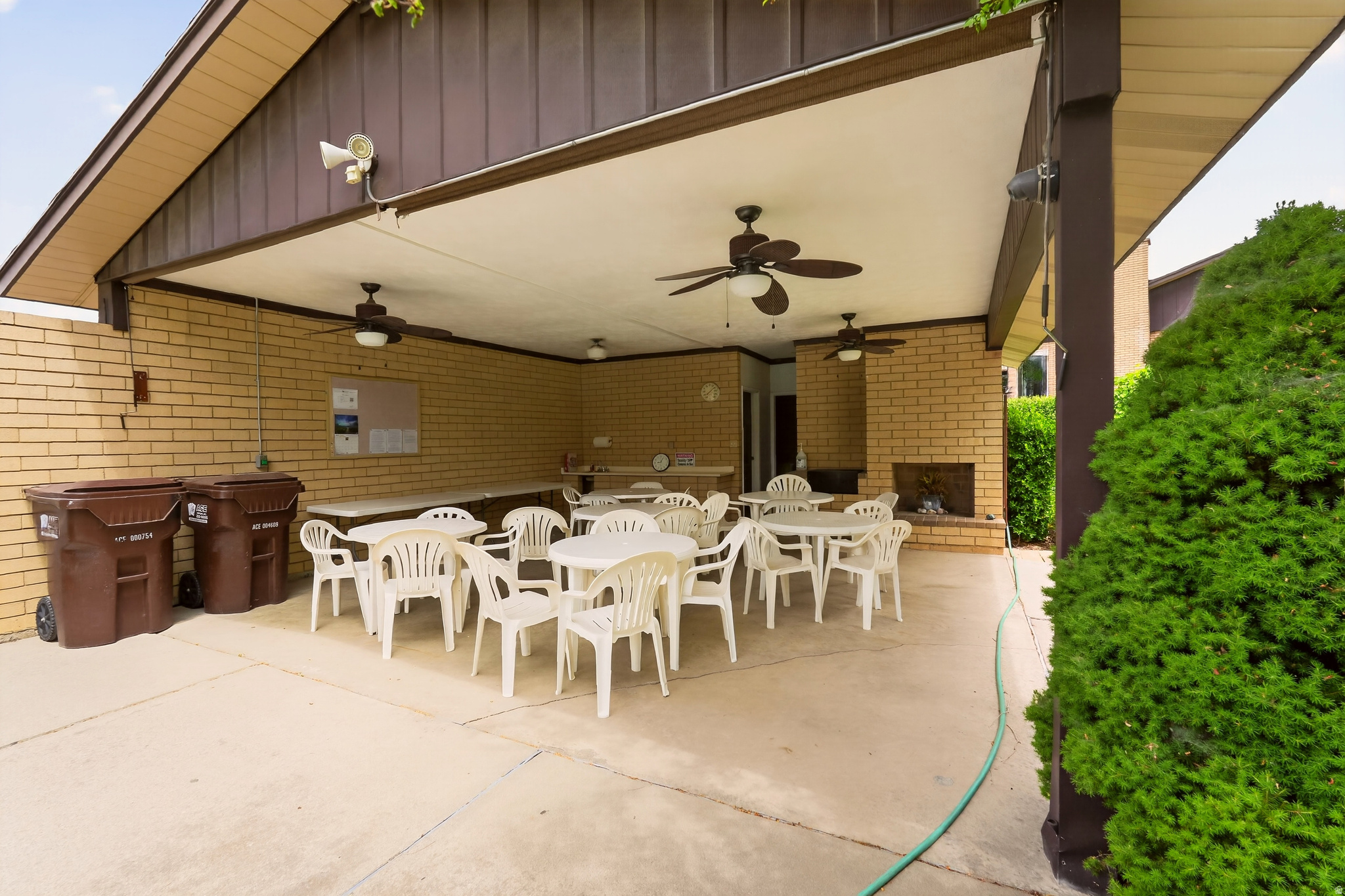 MOUNT OLYMPUS CONDOMINIUMS - Residential