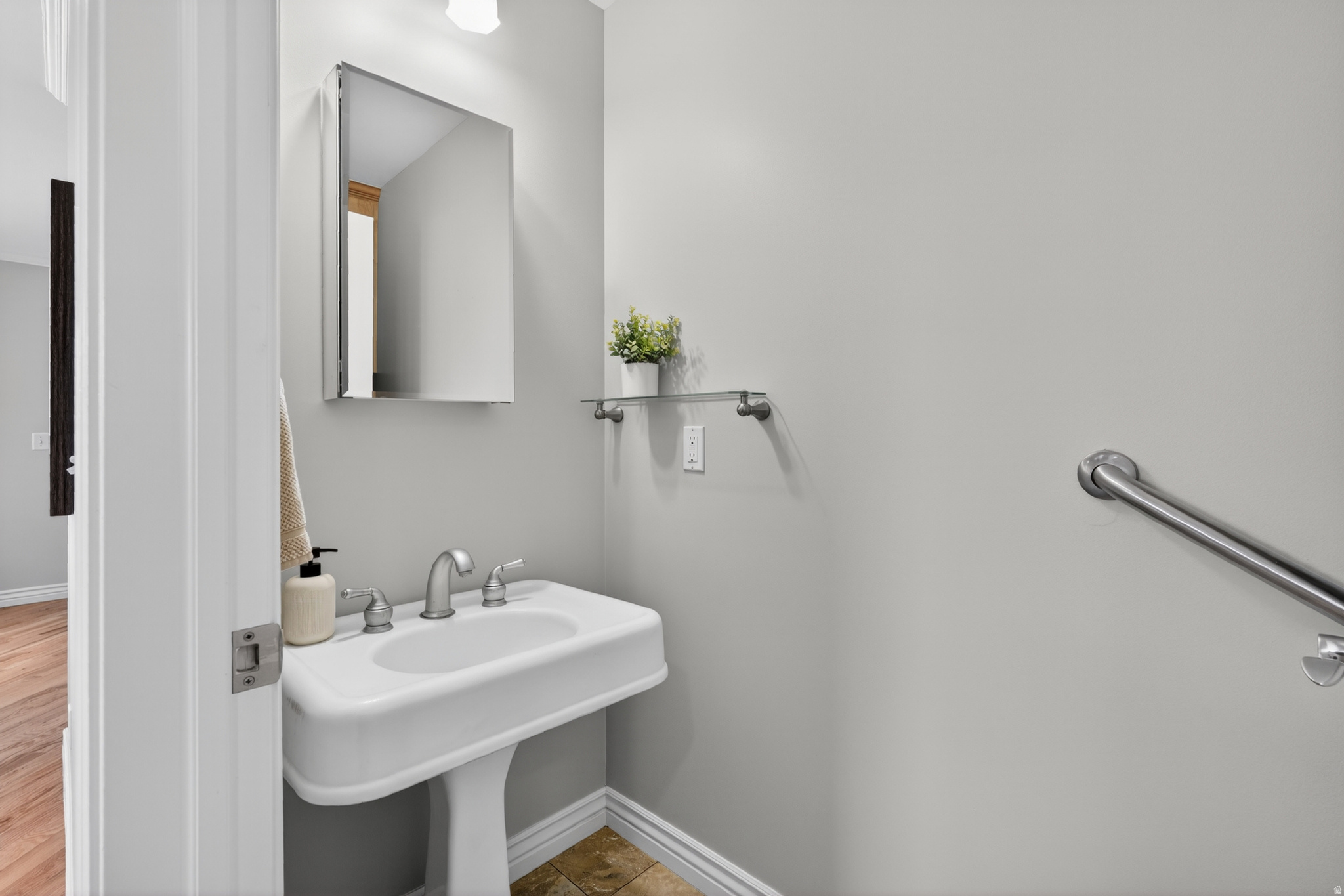 MOUNT OLYMPUS CONDOMINIUMS - Residential