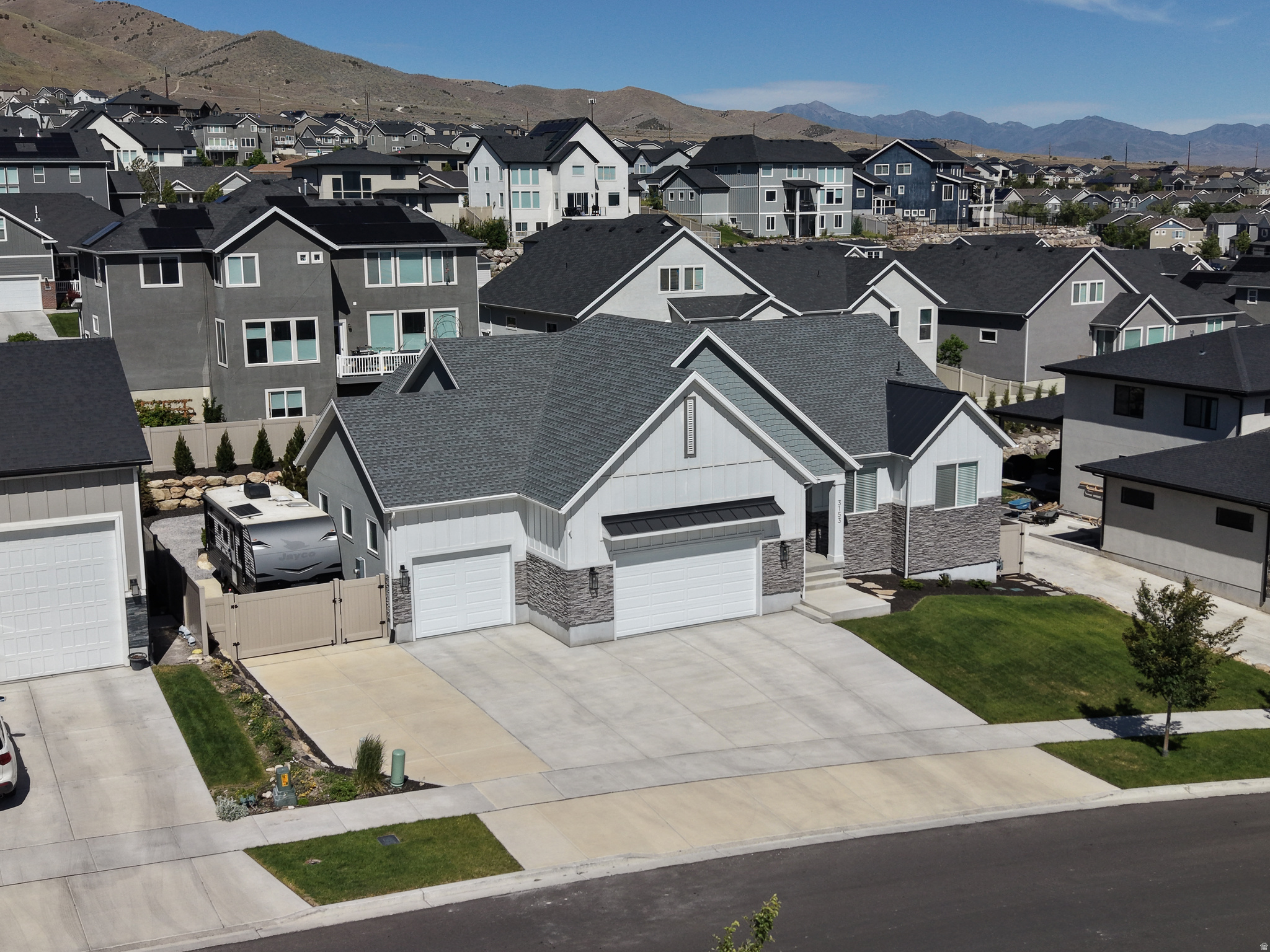 THE VILLAGE OF FOX HOLLOW - Residential