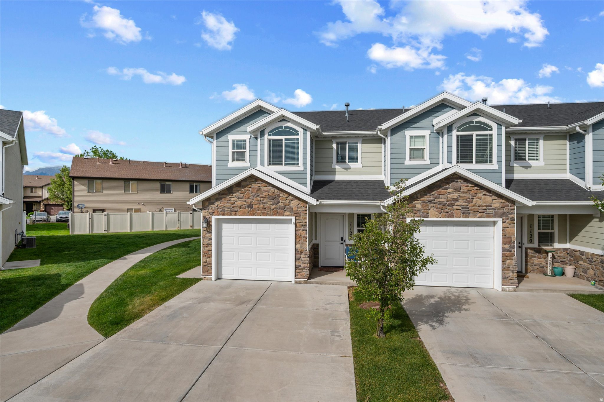 CAMELOT COVE - Residential