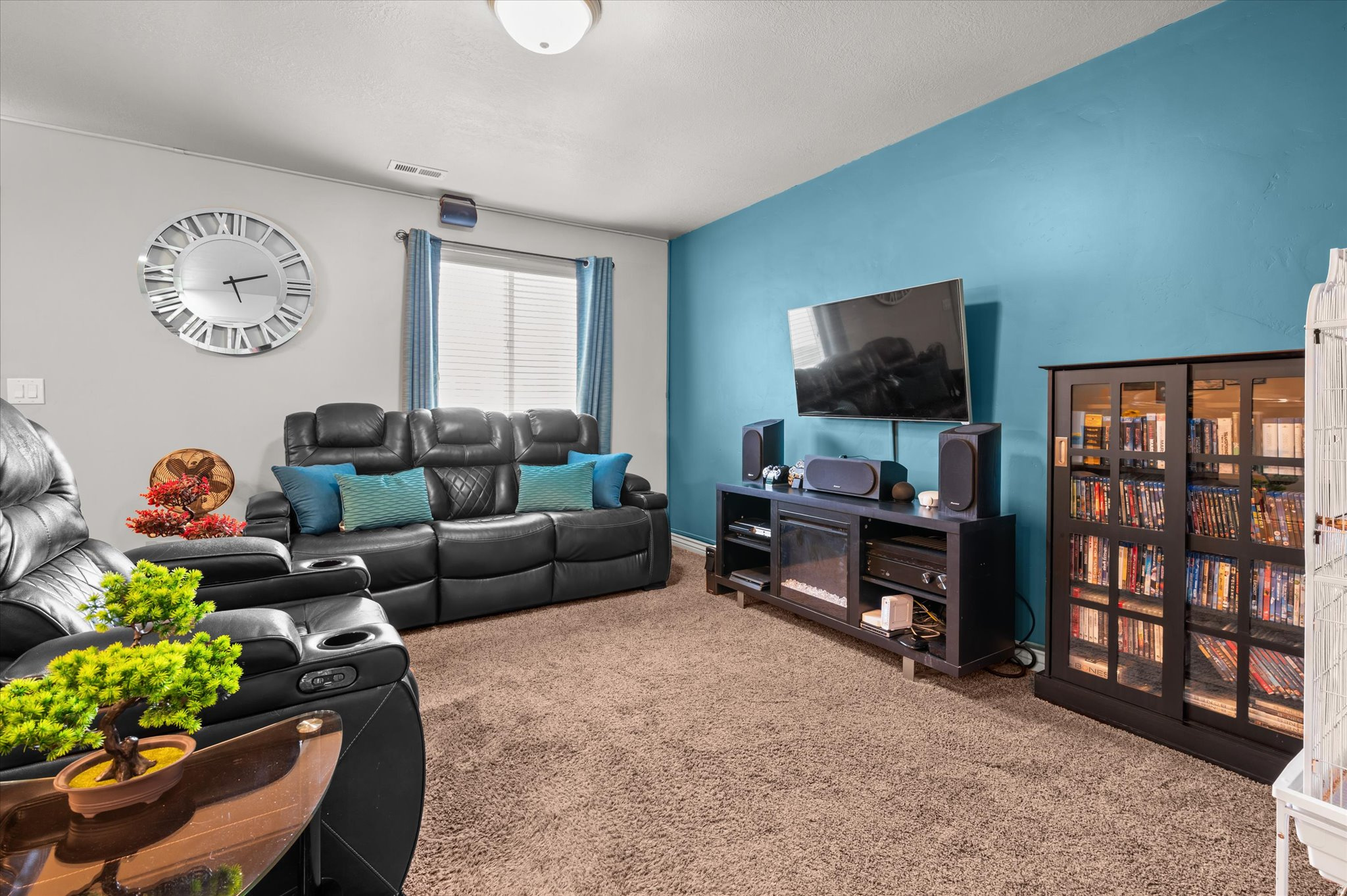 CAMELOT COVE - Residential