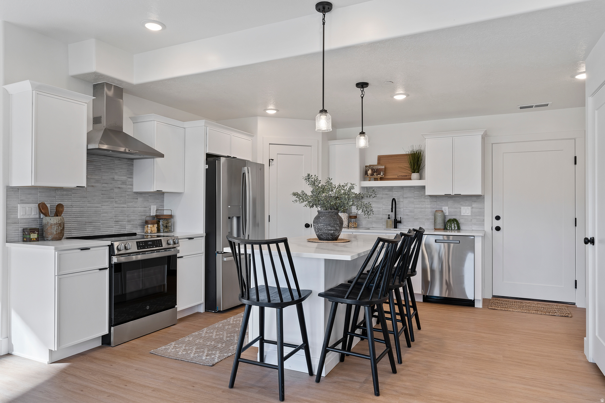 PEAKS TOWNHOMES - Residential