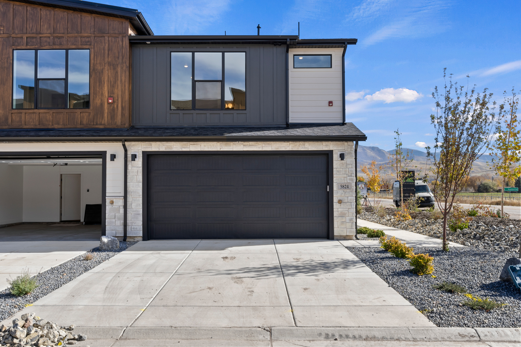 PEAKS TOWNHOMES - Residential