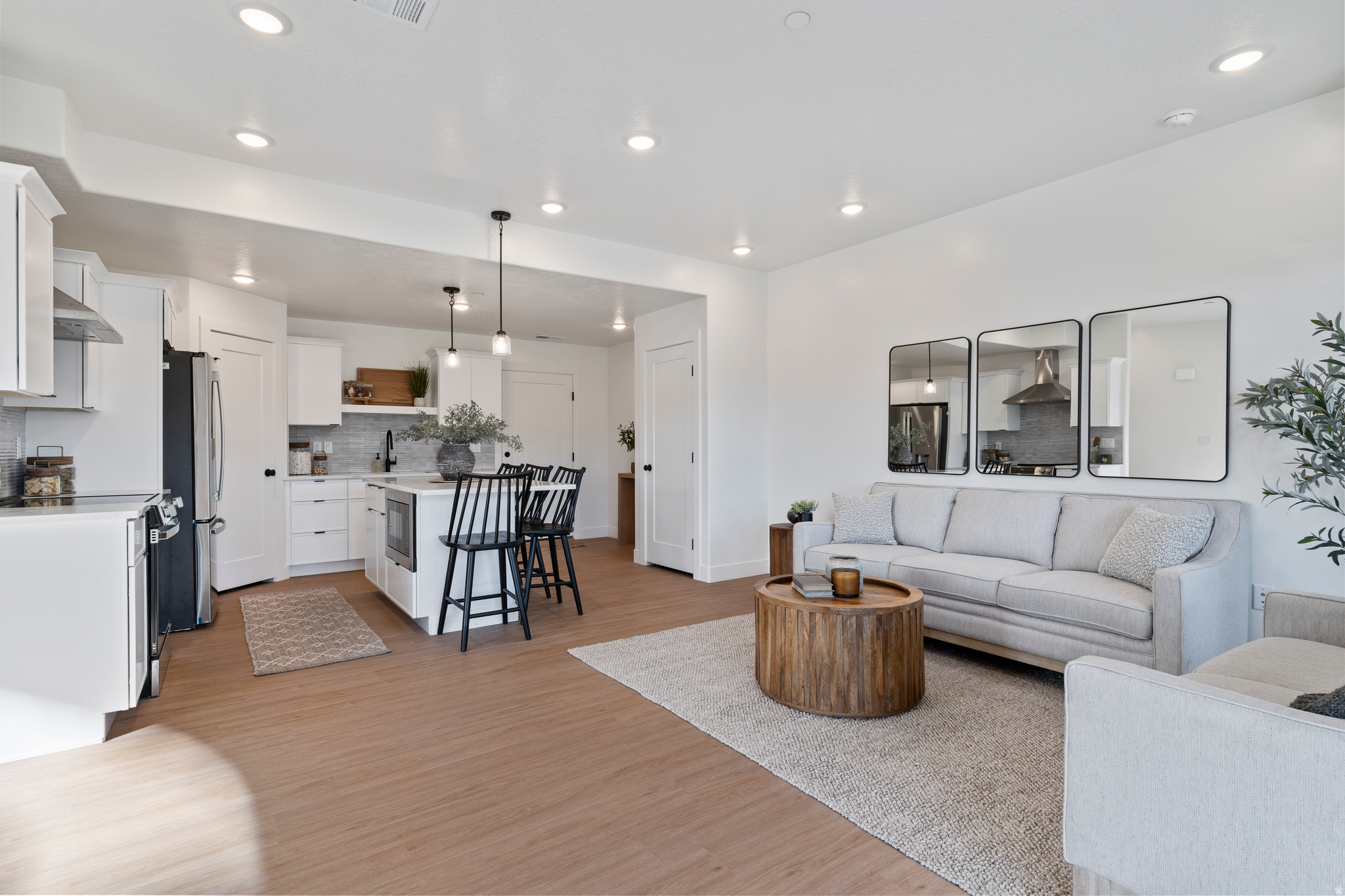 PEAKS TOWNHOMES - Residential
