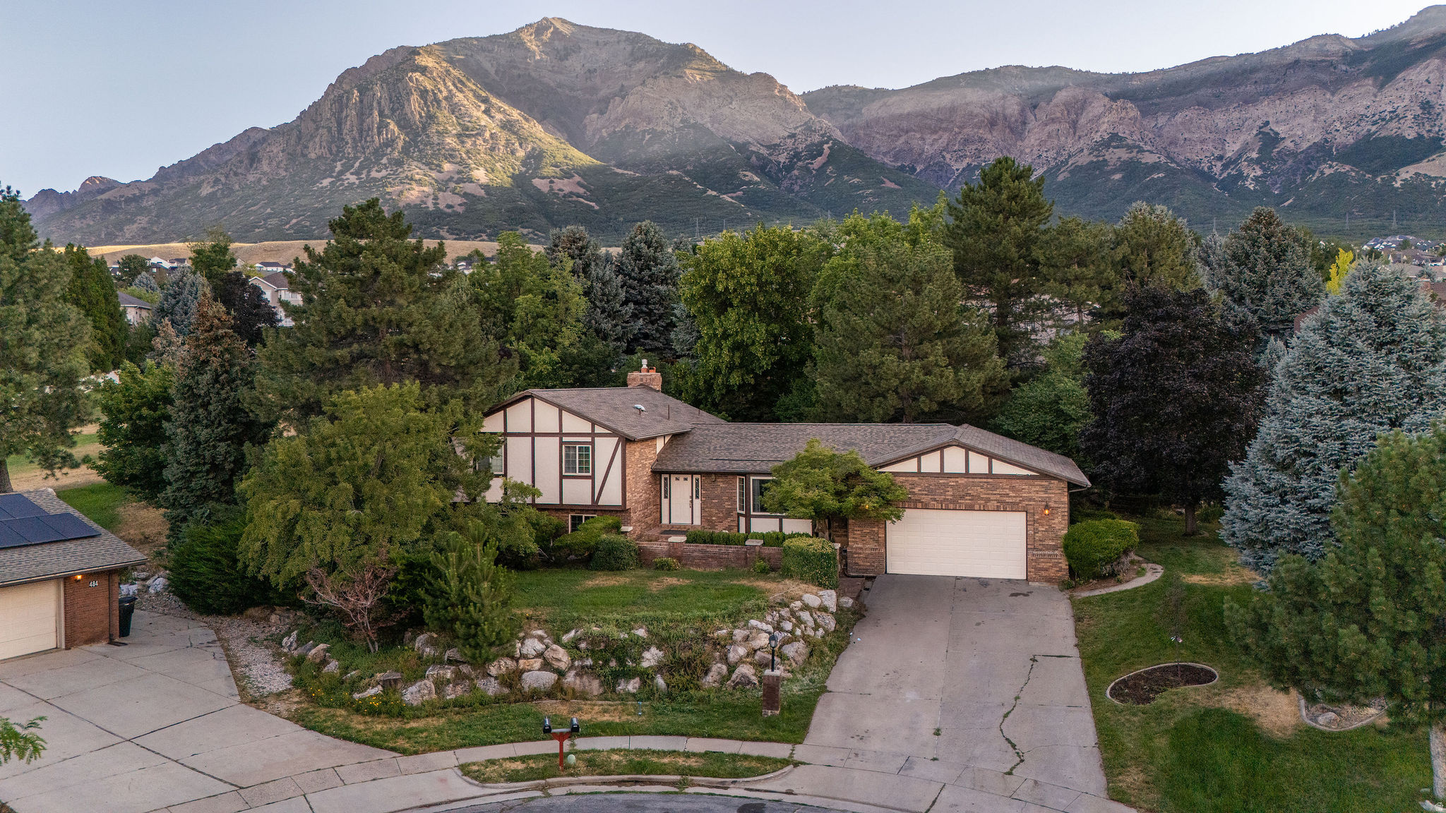LAKEVIEW HEIGHTS - Residential