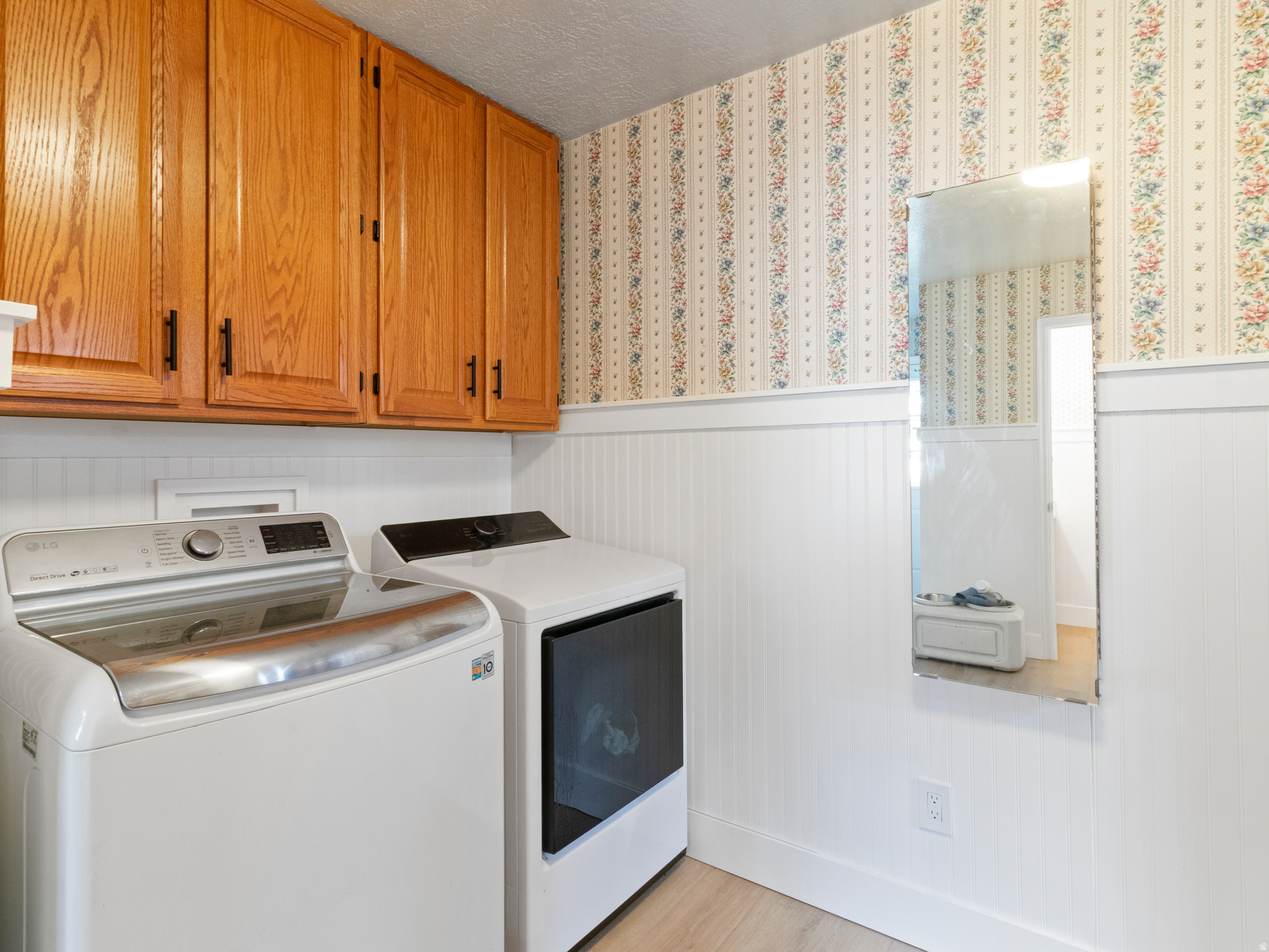 LAKEVIEW HEIGHTS - Residential