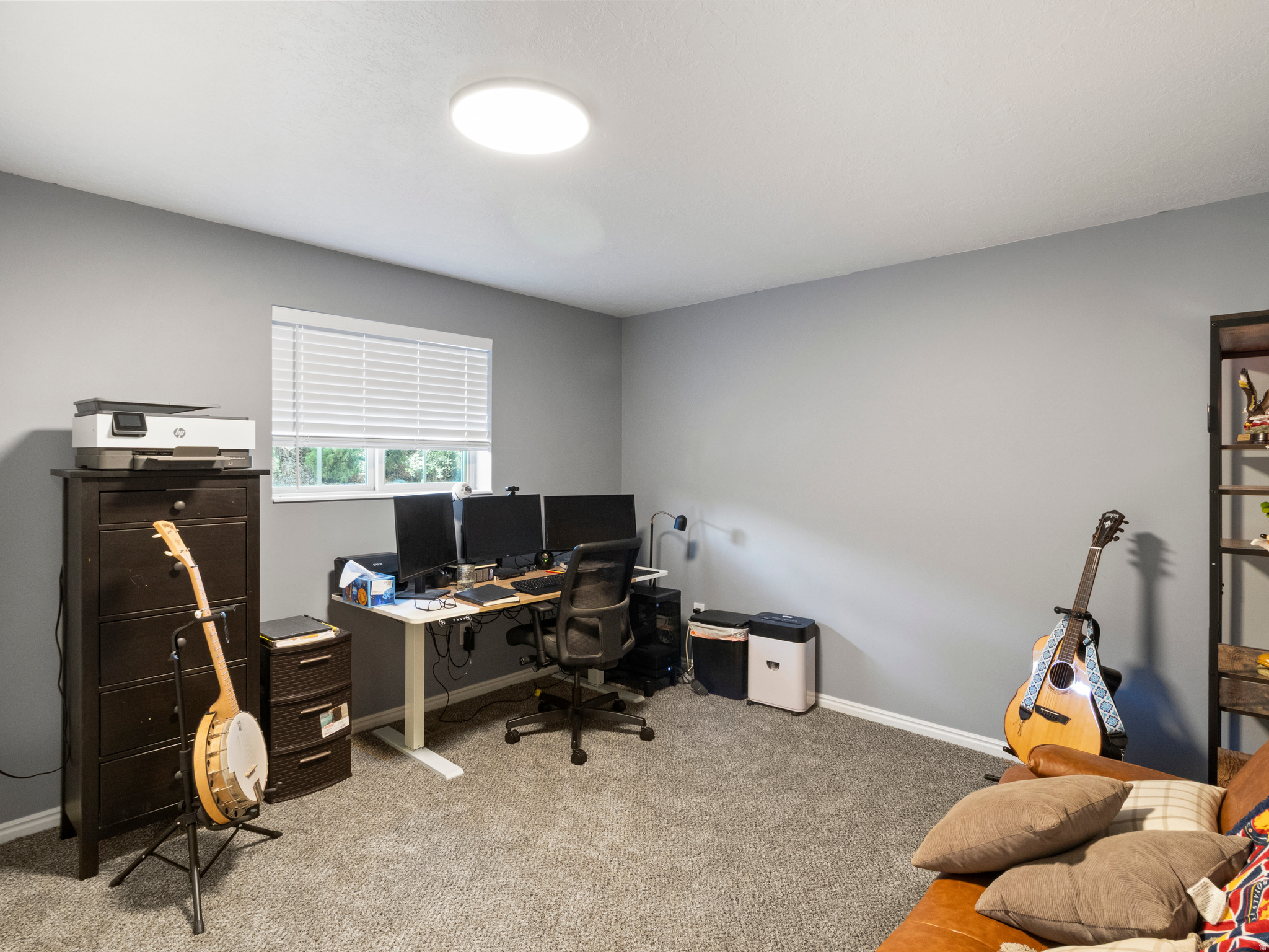 LAKEVIEW HEIGHTS - Residential