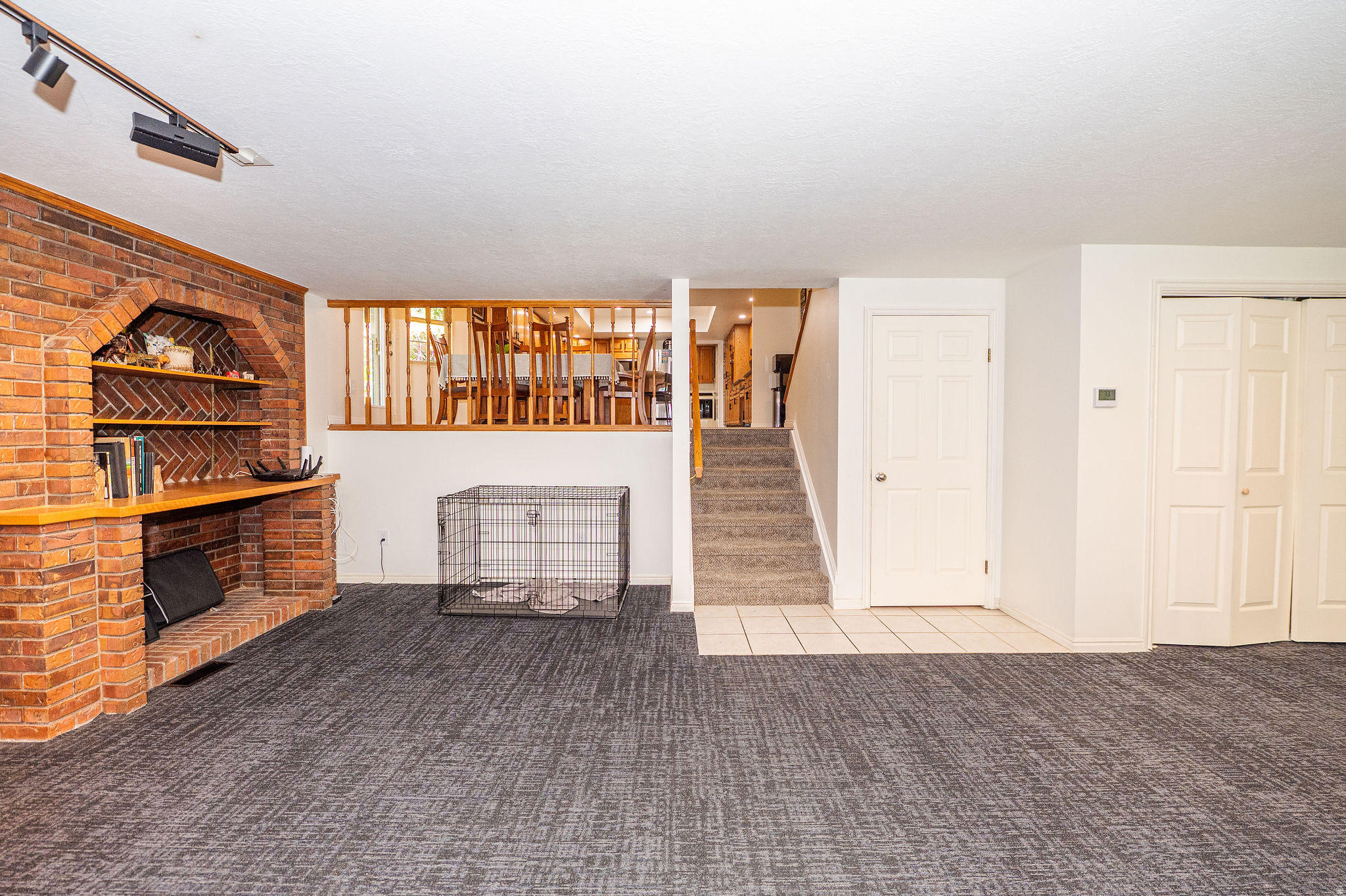 LAKEVIEW HEIGHTS - Residential