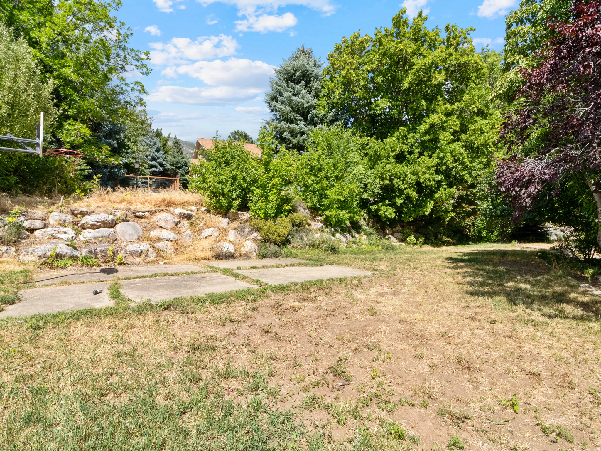 LAKEVIEW HEIGHTS - Residential