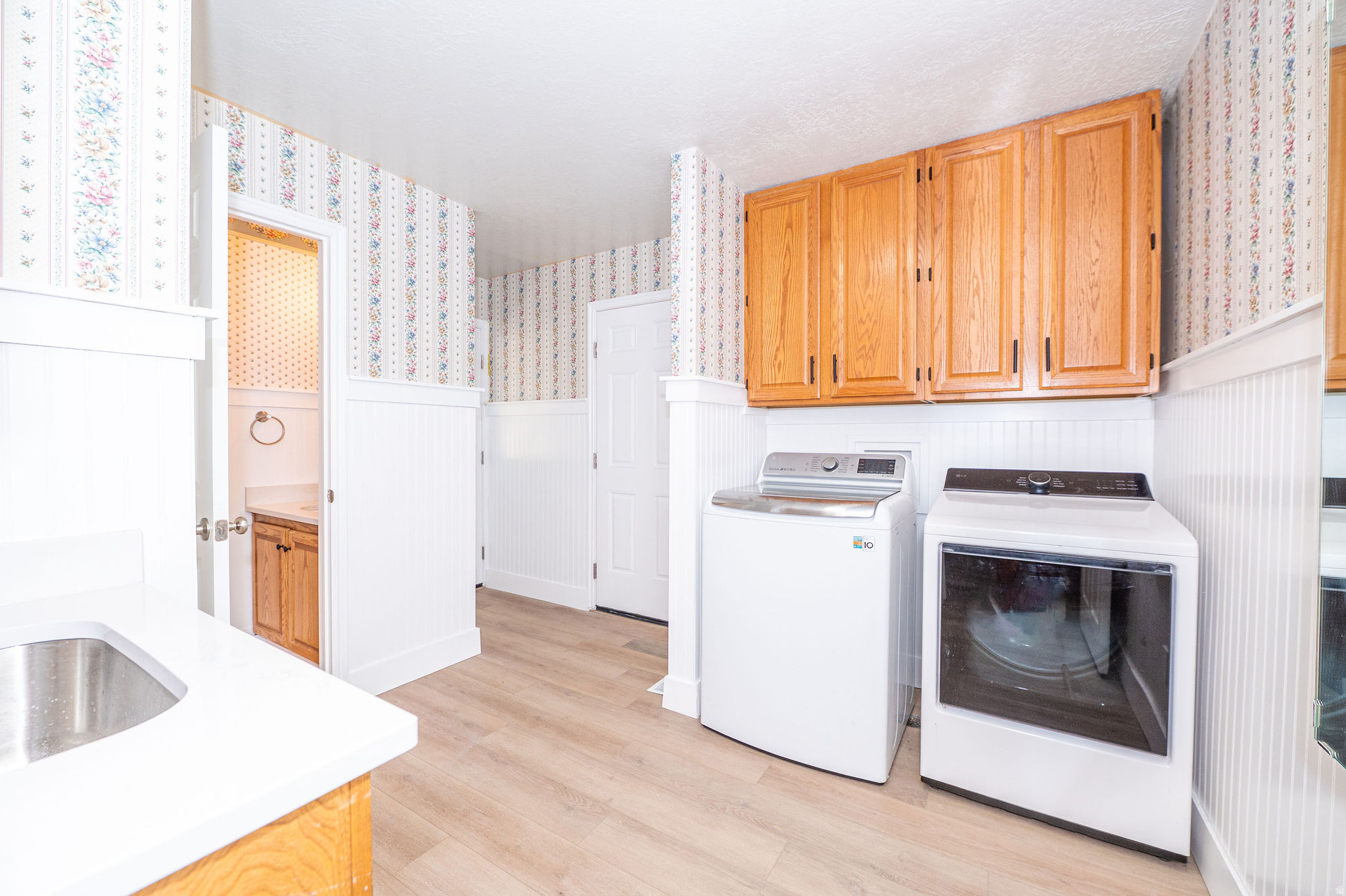 LAKEVIEW HEIGHTS - Residential