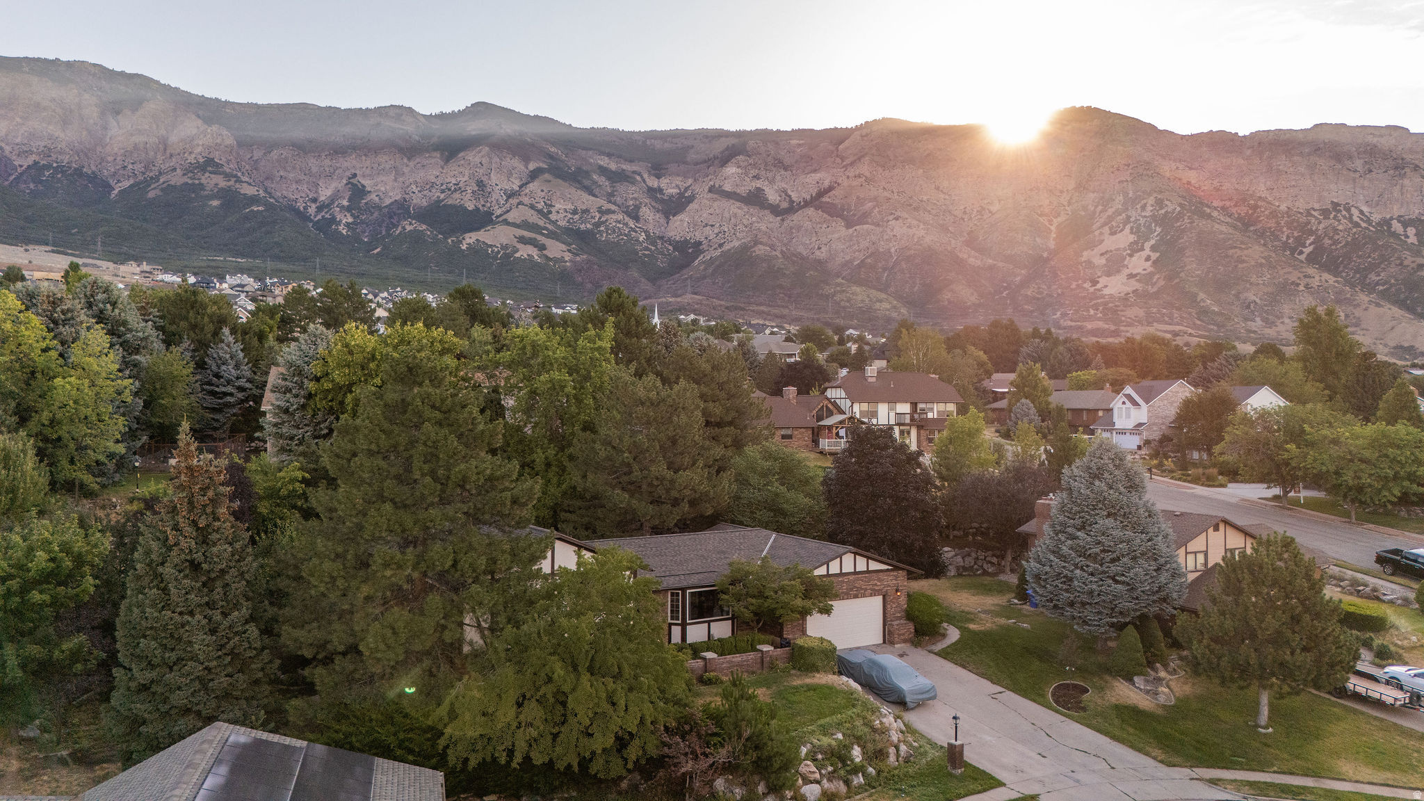LAKEVIEW HEIGHTS - Residential