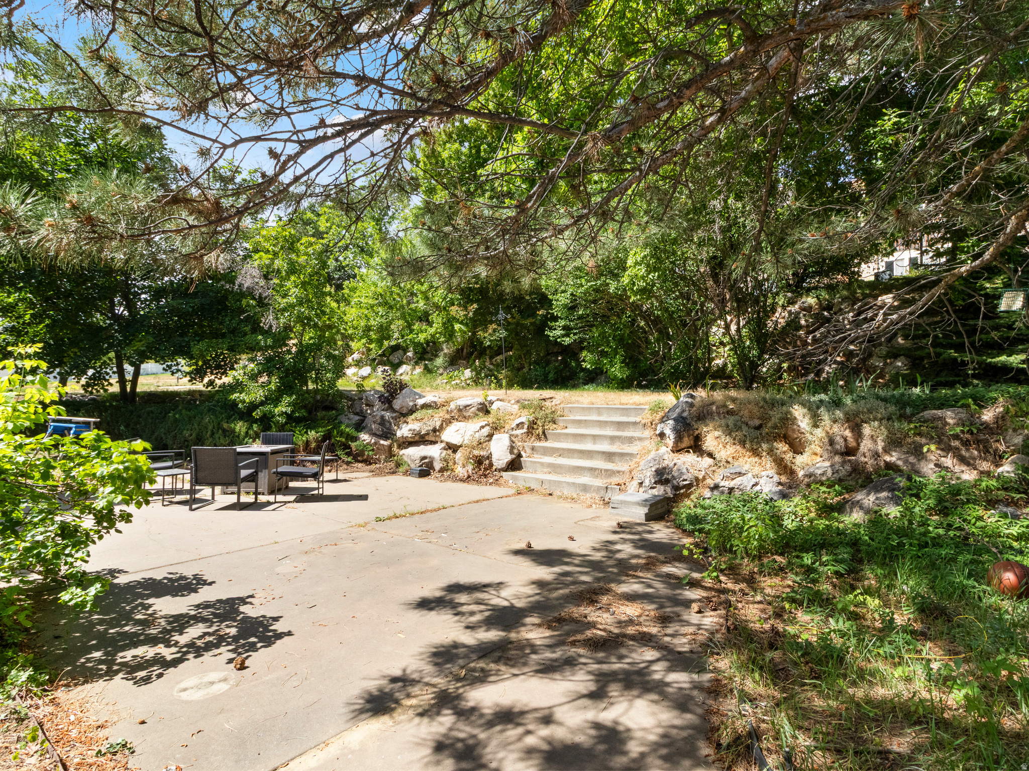 LAKEVIEW HEIGHTS - Residential