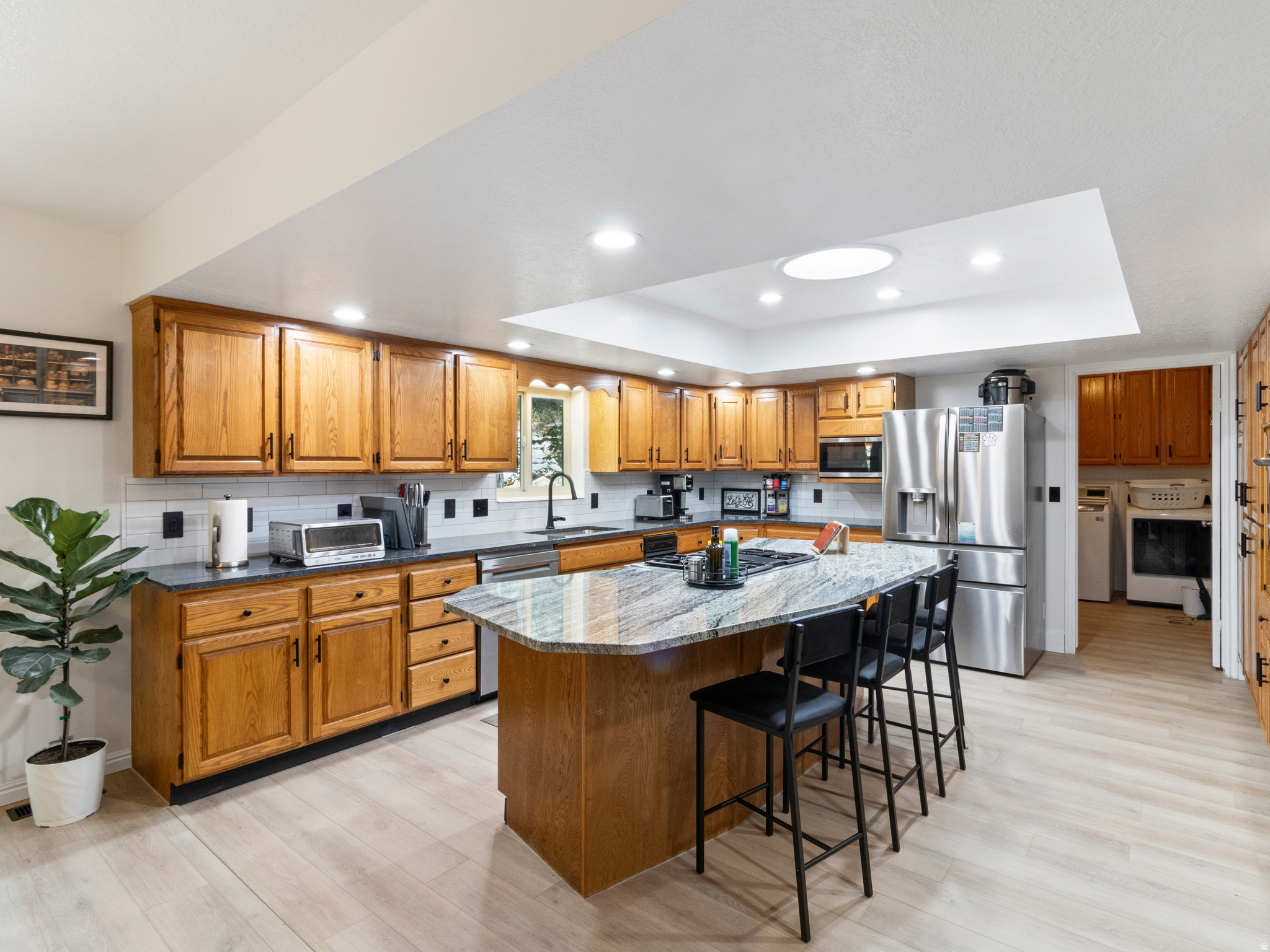 LAKEVIEW HEIGHTS - Residential