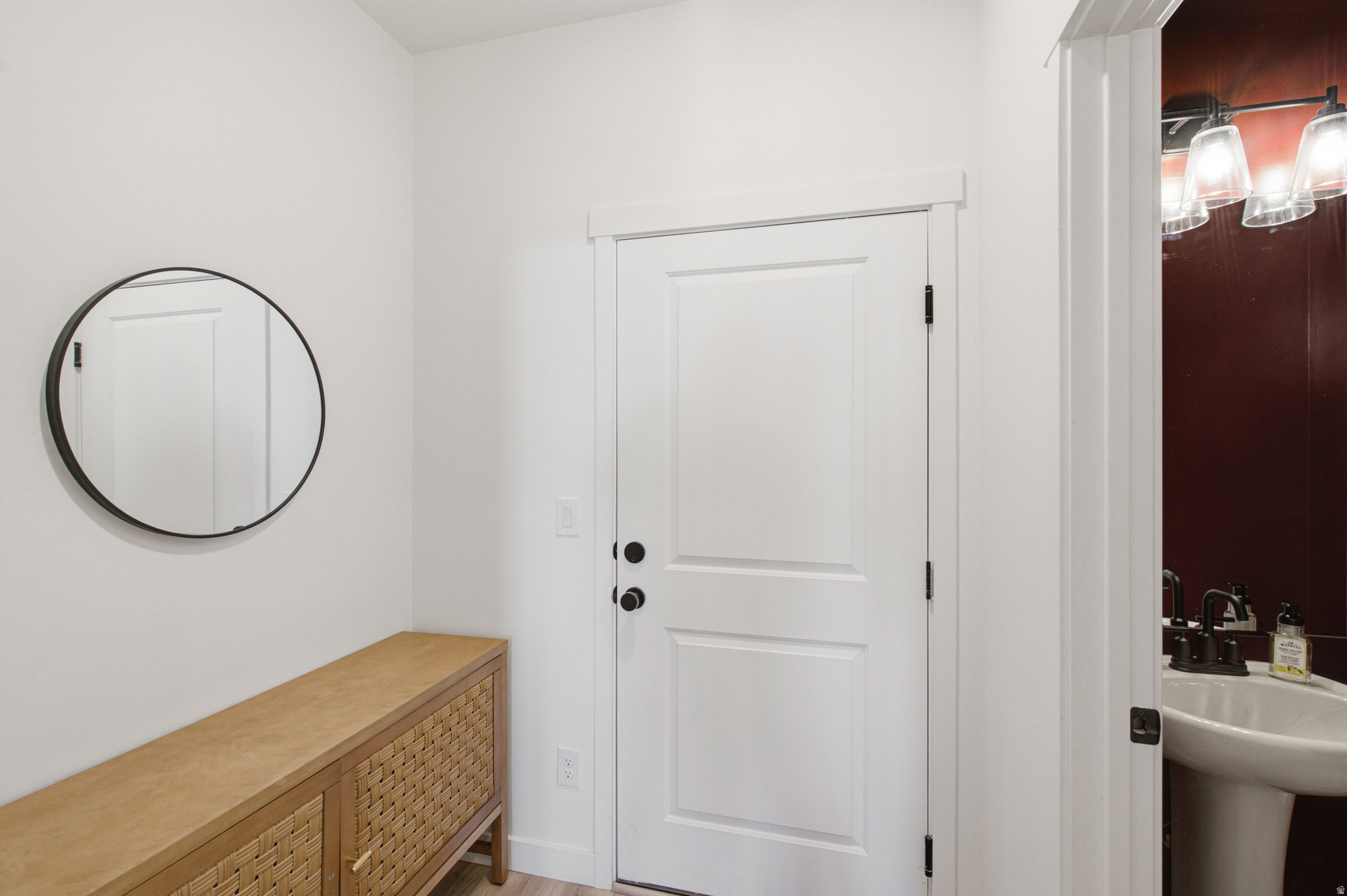 LAKESHORE LANDING - Residential