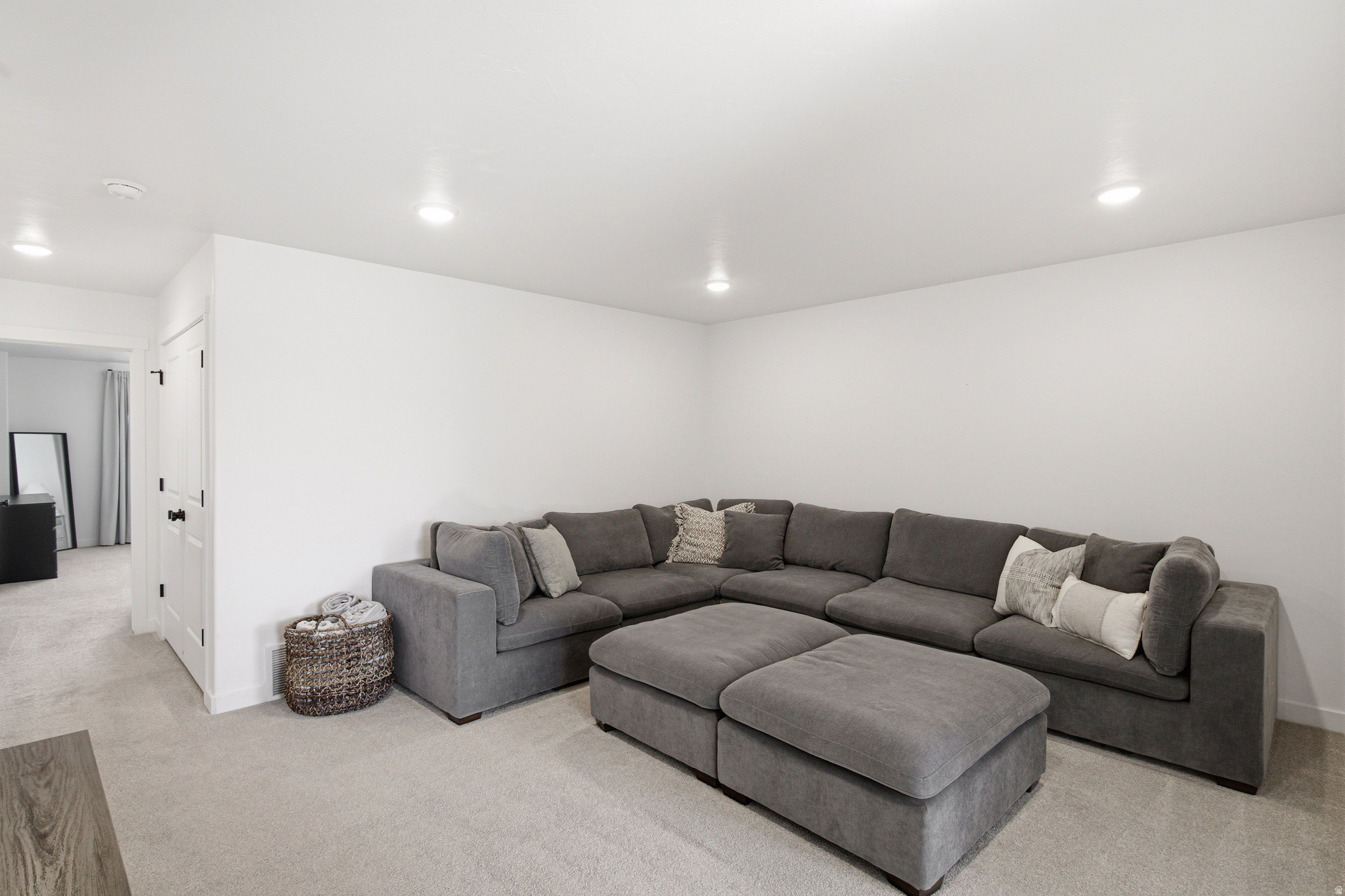 LAKESHORE LANDING - Residential
