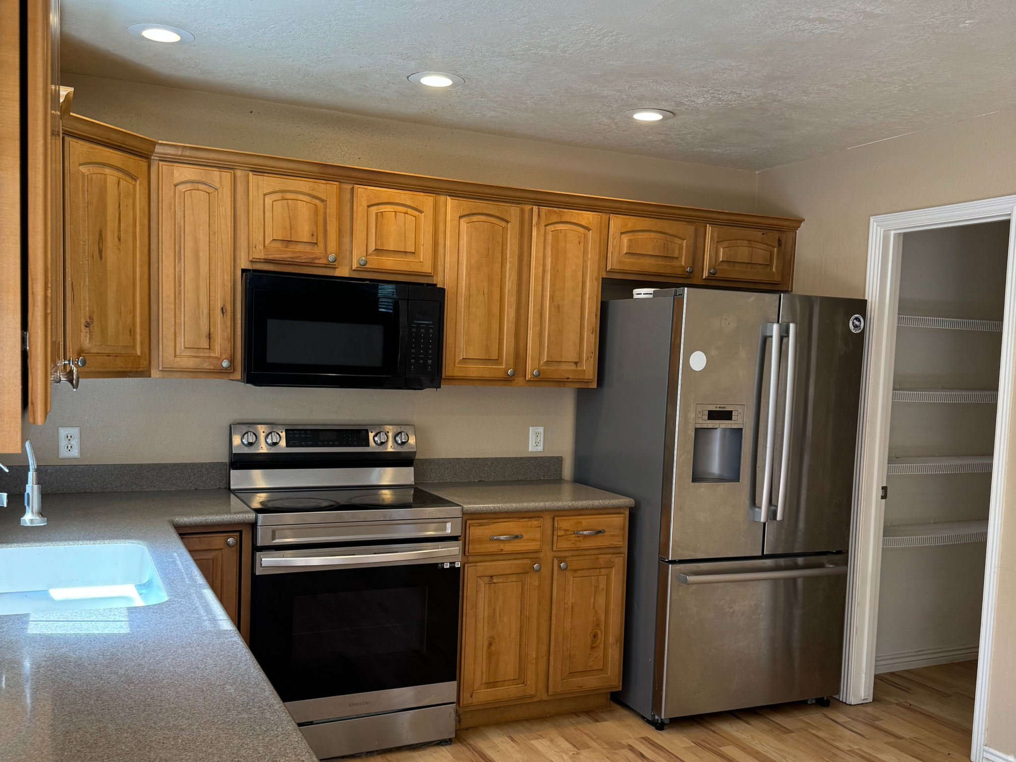 OLD MILL COUNTRY ESTATES - Residential