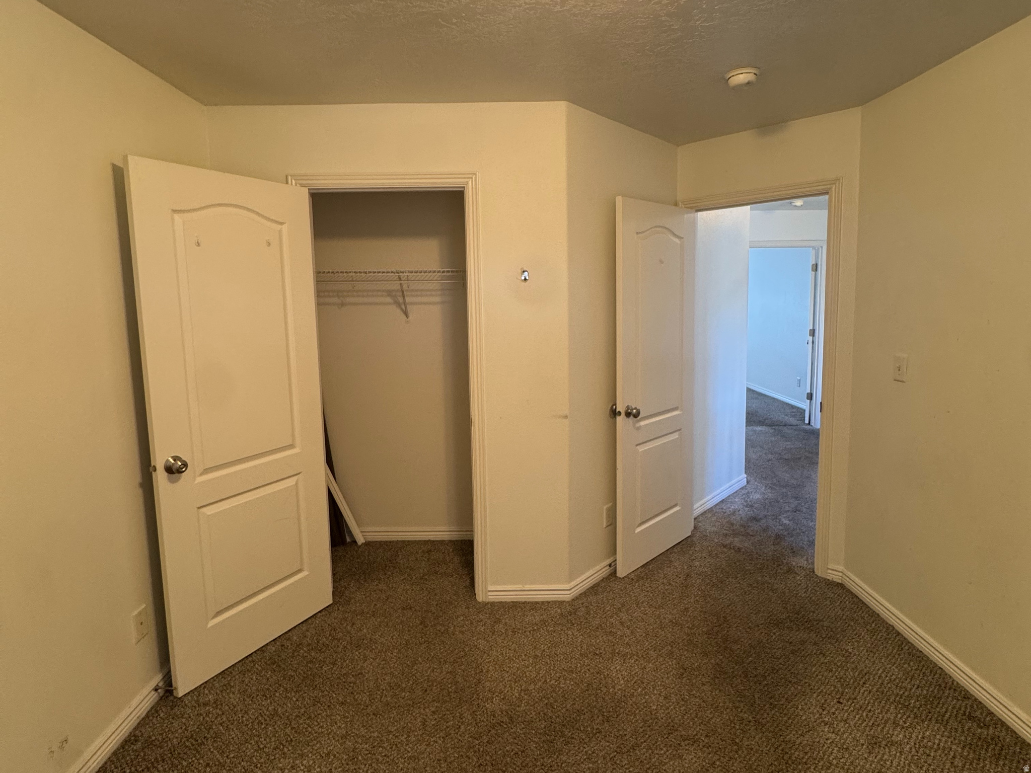 OLD MILL COUNTRY ESTATES - Residential