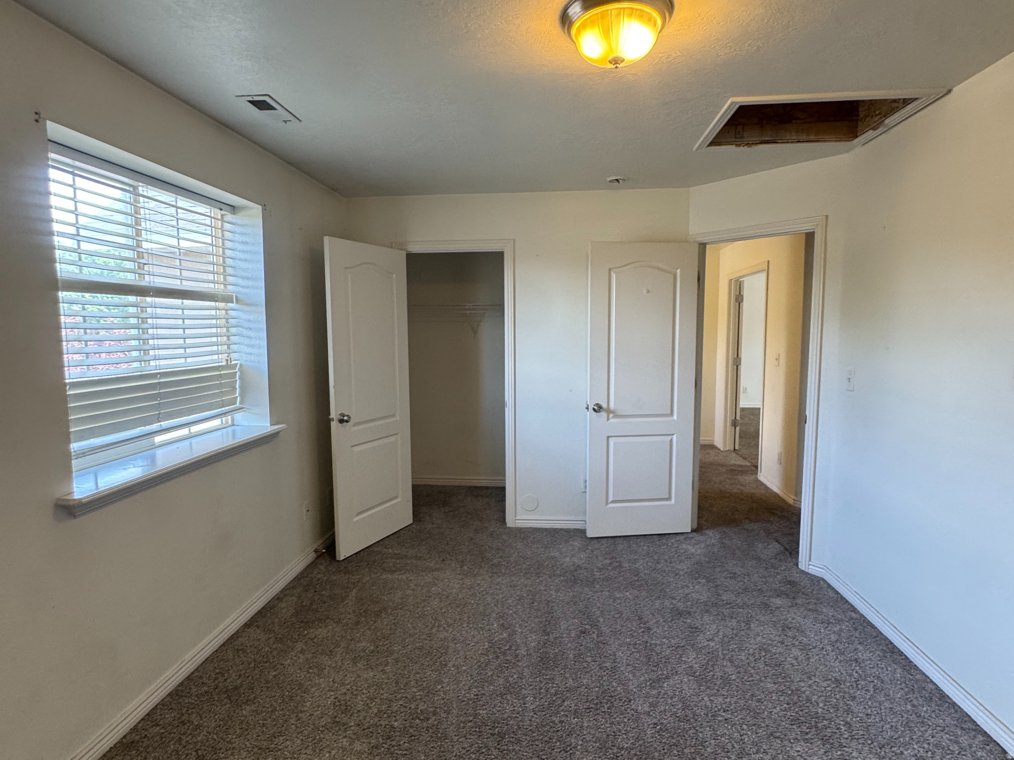 OLD MILL COUNTRY ESTATES - Residential