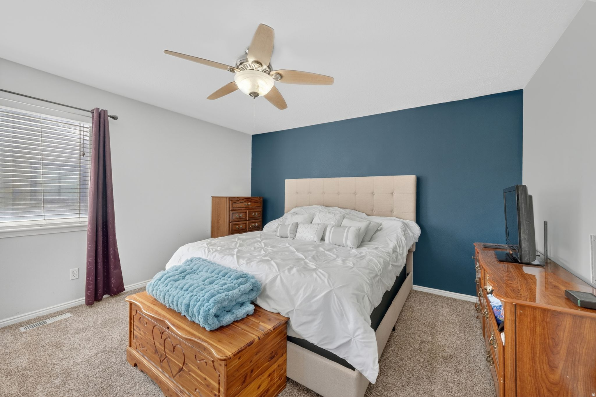 KAUFMAN AND BROAD AT PILGRIMS LANDING - Residential