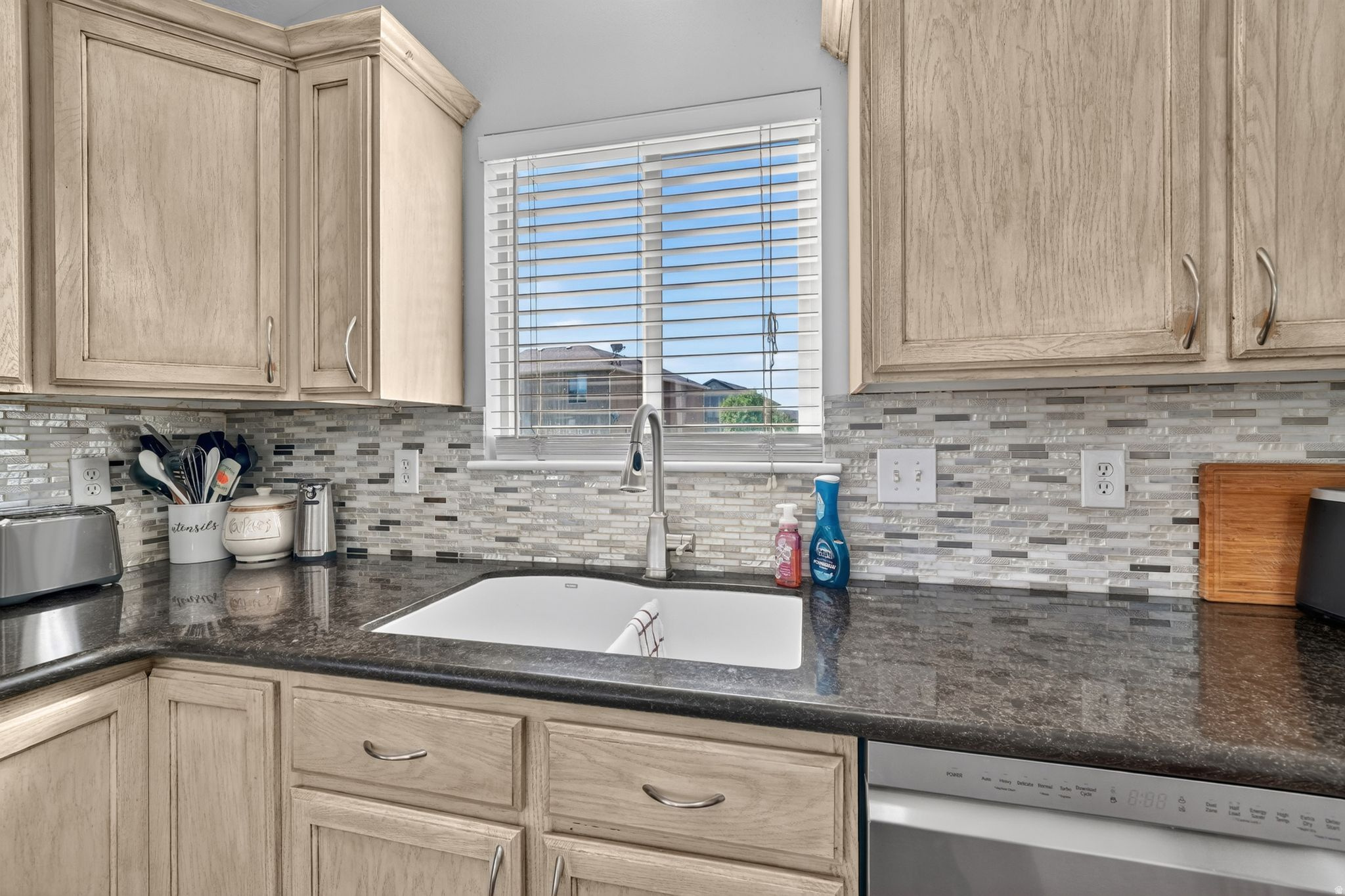 KAUFMAN AND BROAD AT PILGRIMS LANDING - Residential
