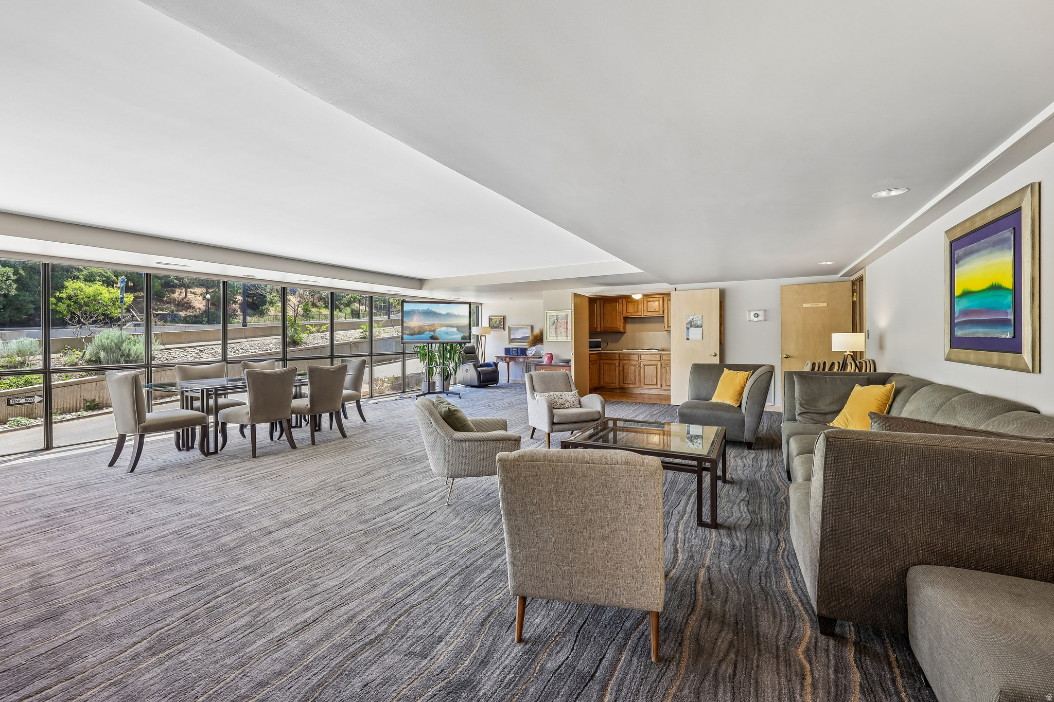 WILSHIRE - Residential