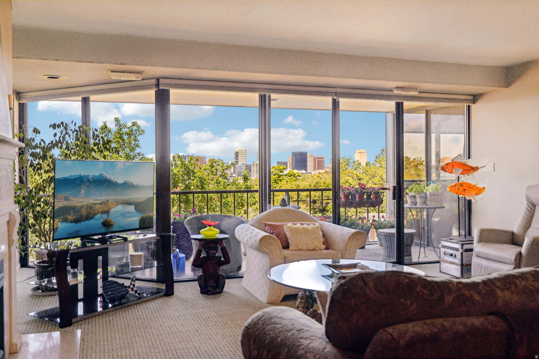 WILSHIRE - Residential