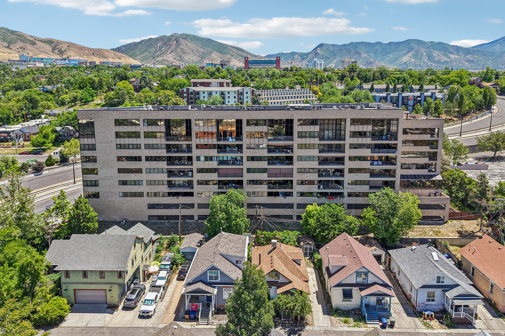 WILSHIRE - Residential