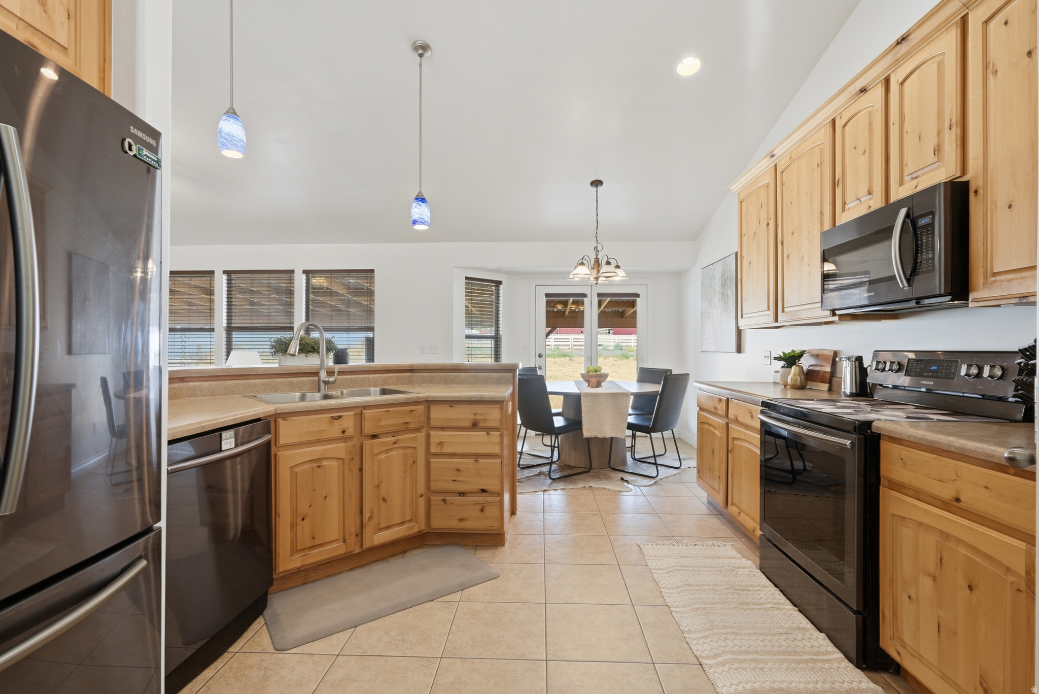 ESTATES AT ROSE CREEK RANCH - Residential