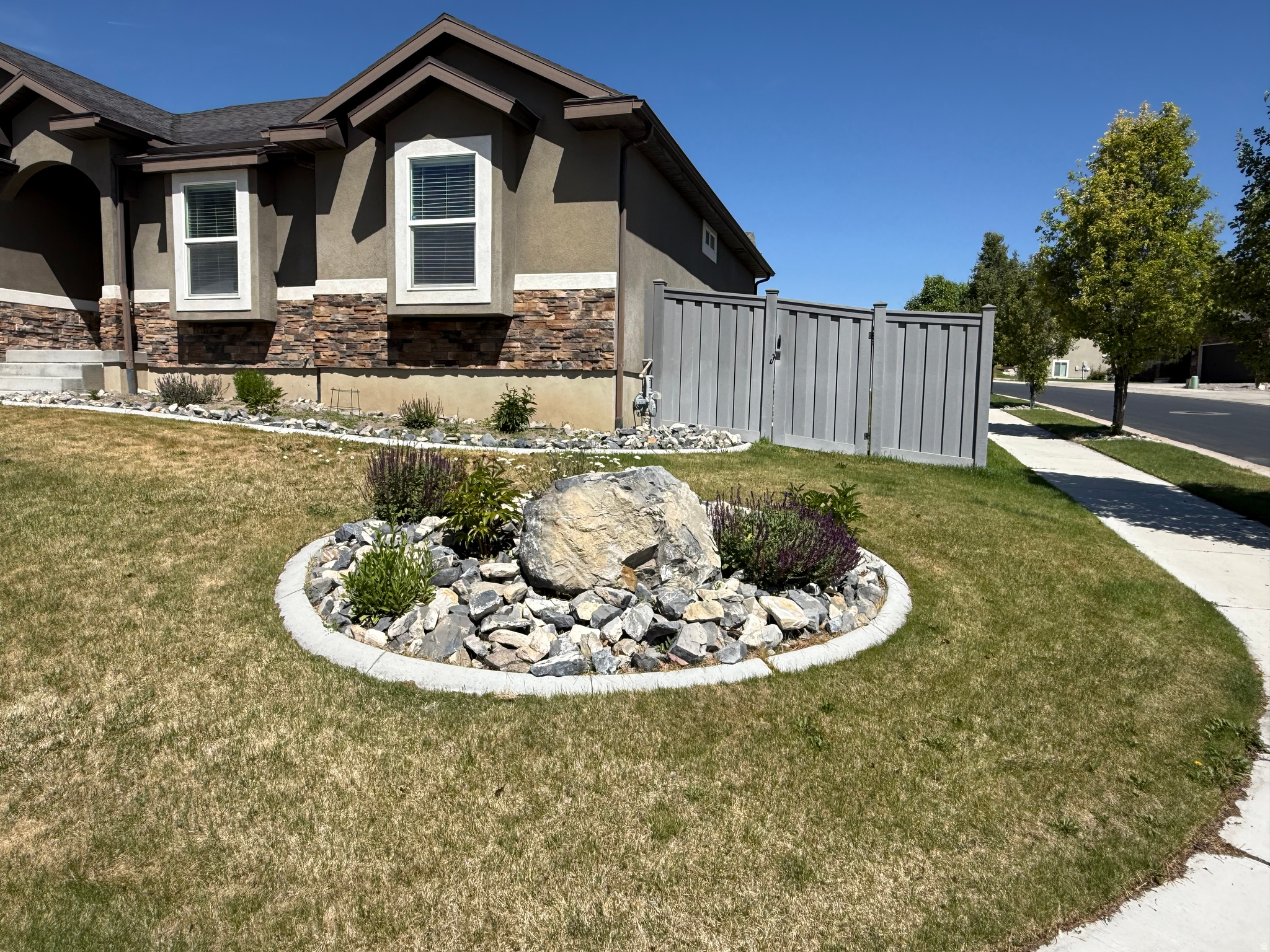 RIDGE - Residential