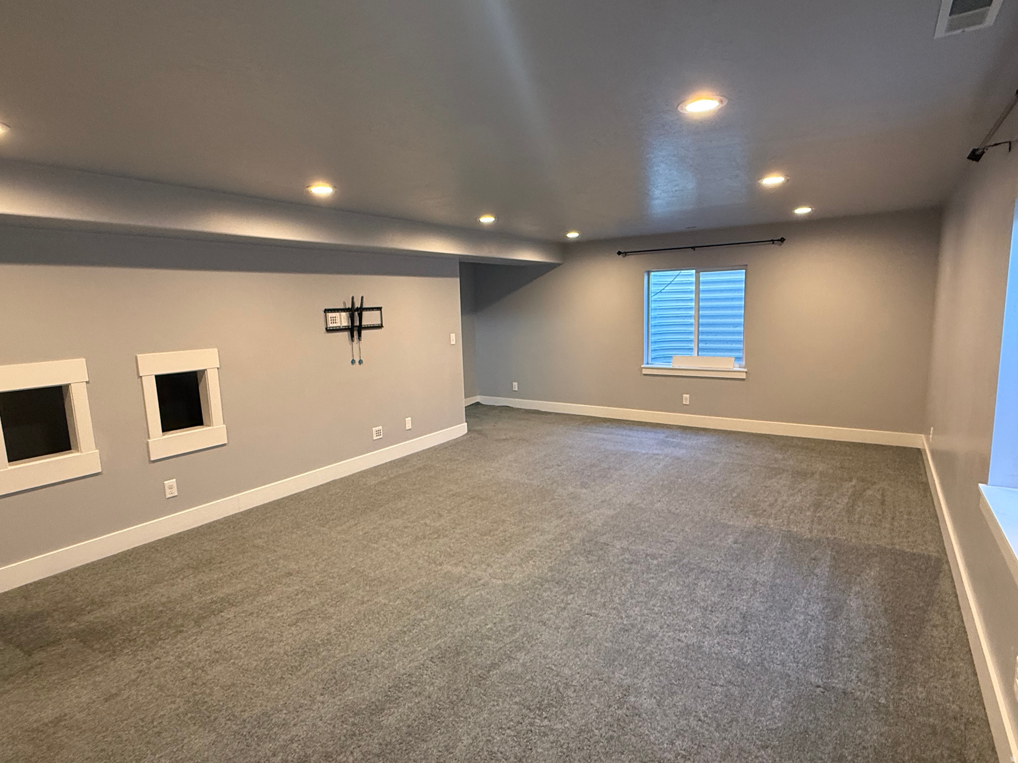 RIDGE - Residential