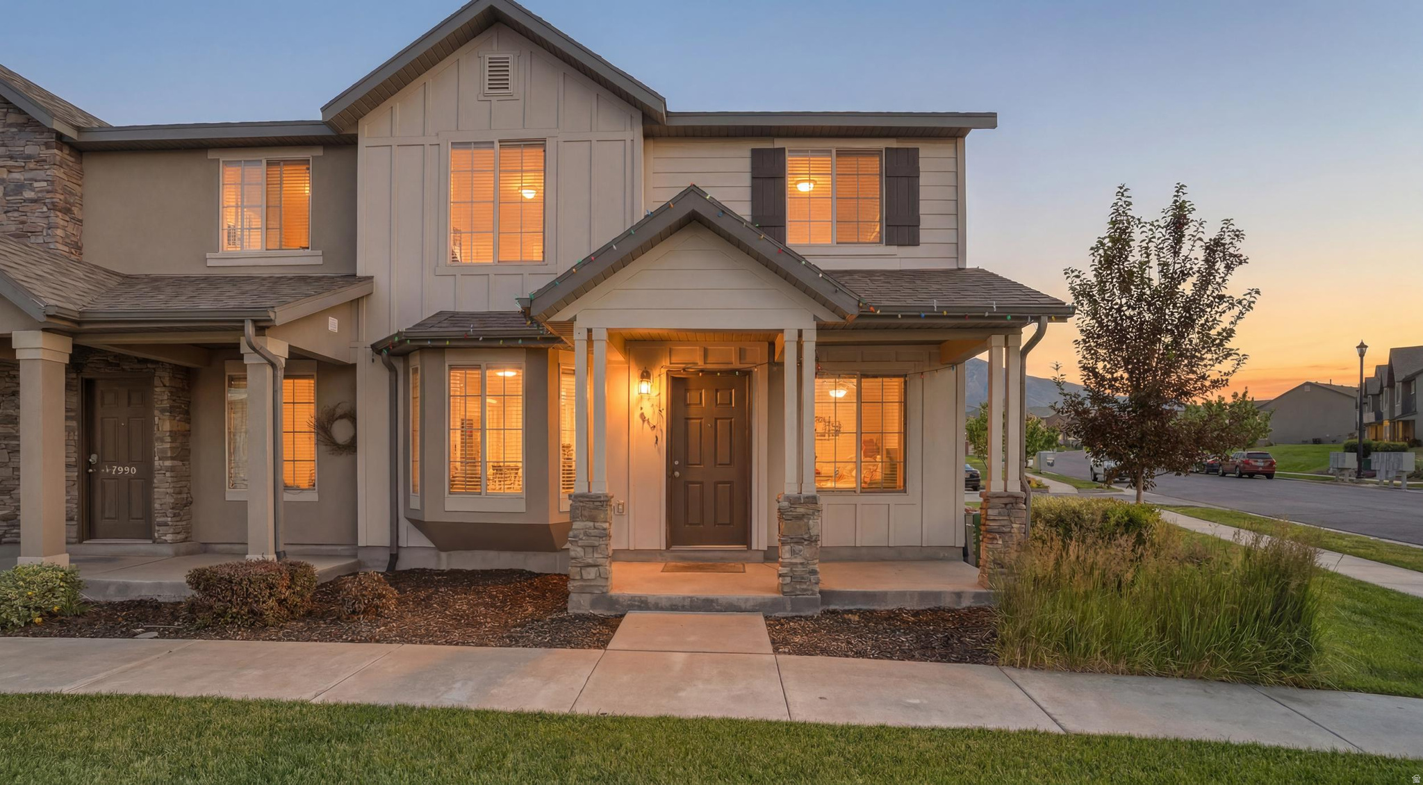 WHISPERING WILLOWS - Residential
