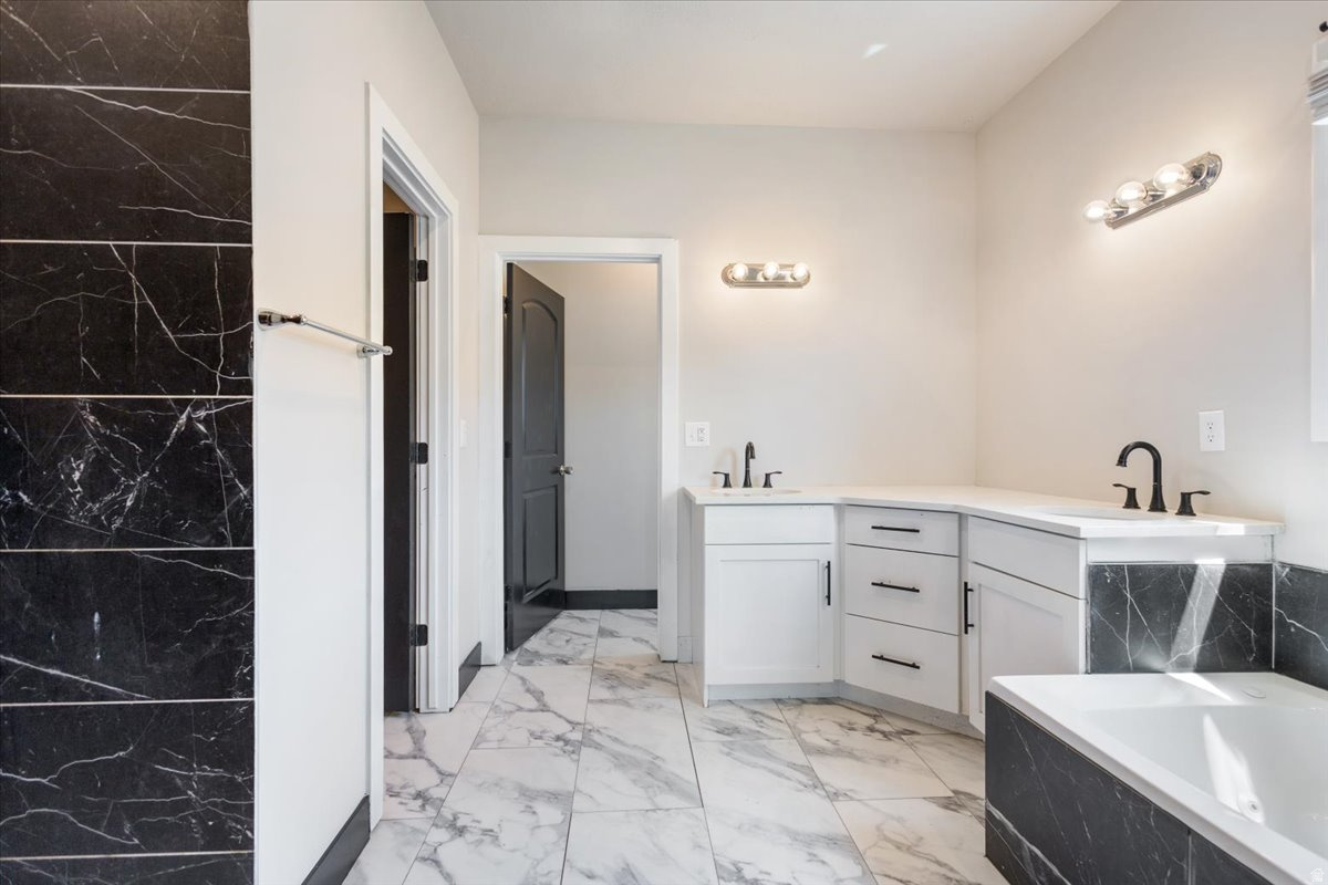 TRAVELLER LANE SUBDIVISION - Residential
