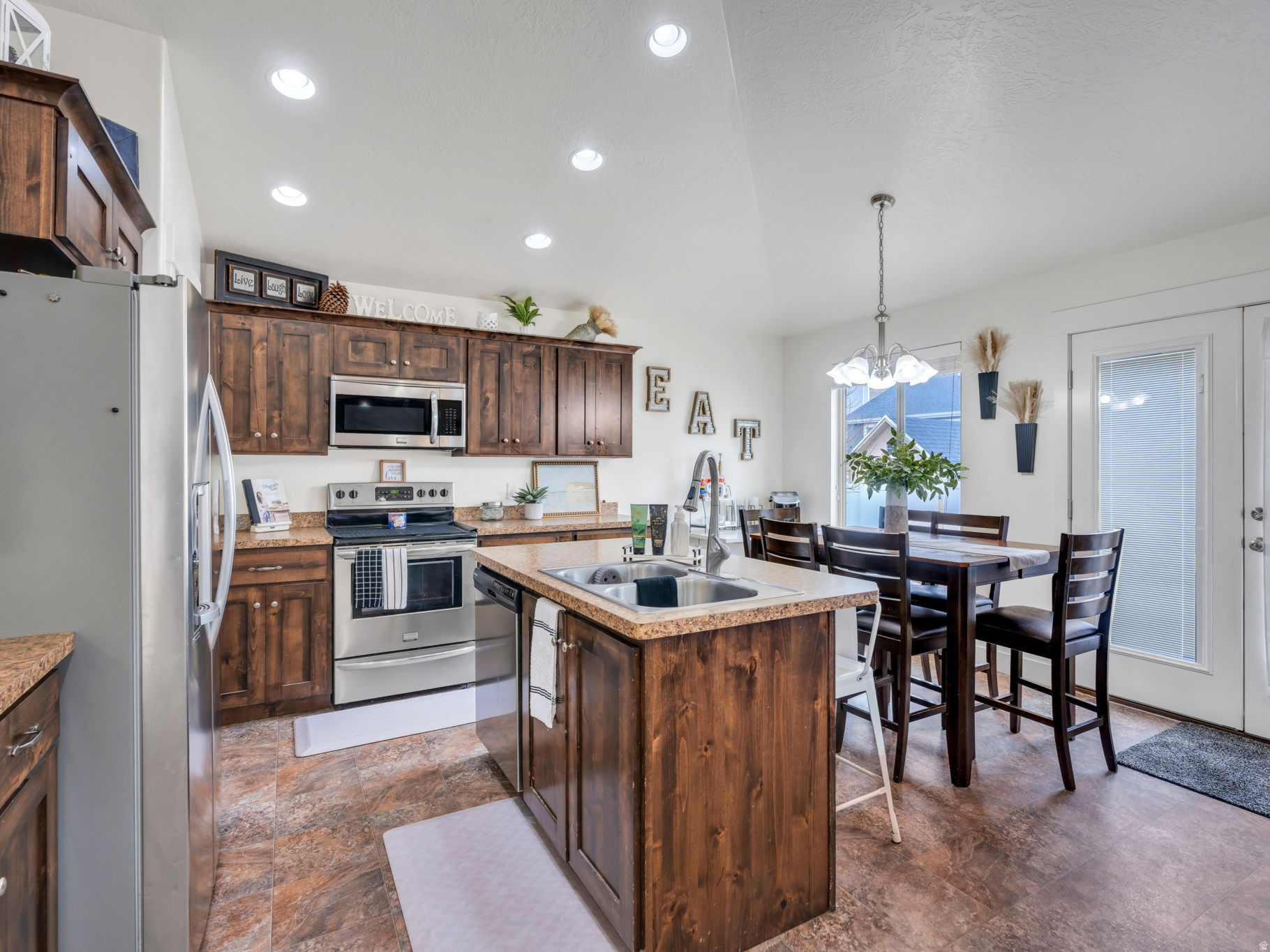 SPRINGSIDE MEADOWS - Residential