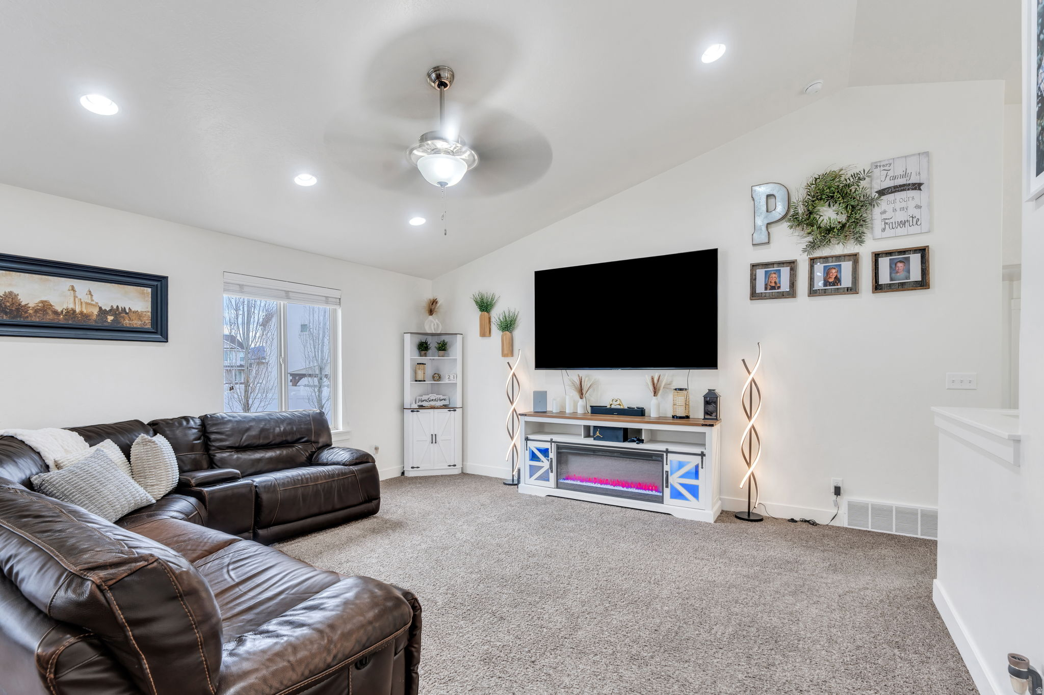 SPRINGSIDE MEADOWS - Residential