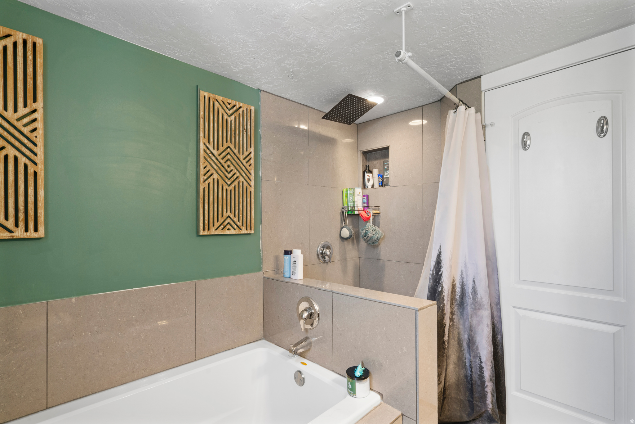 MEADOW PARK - Residential
