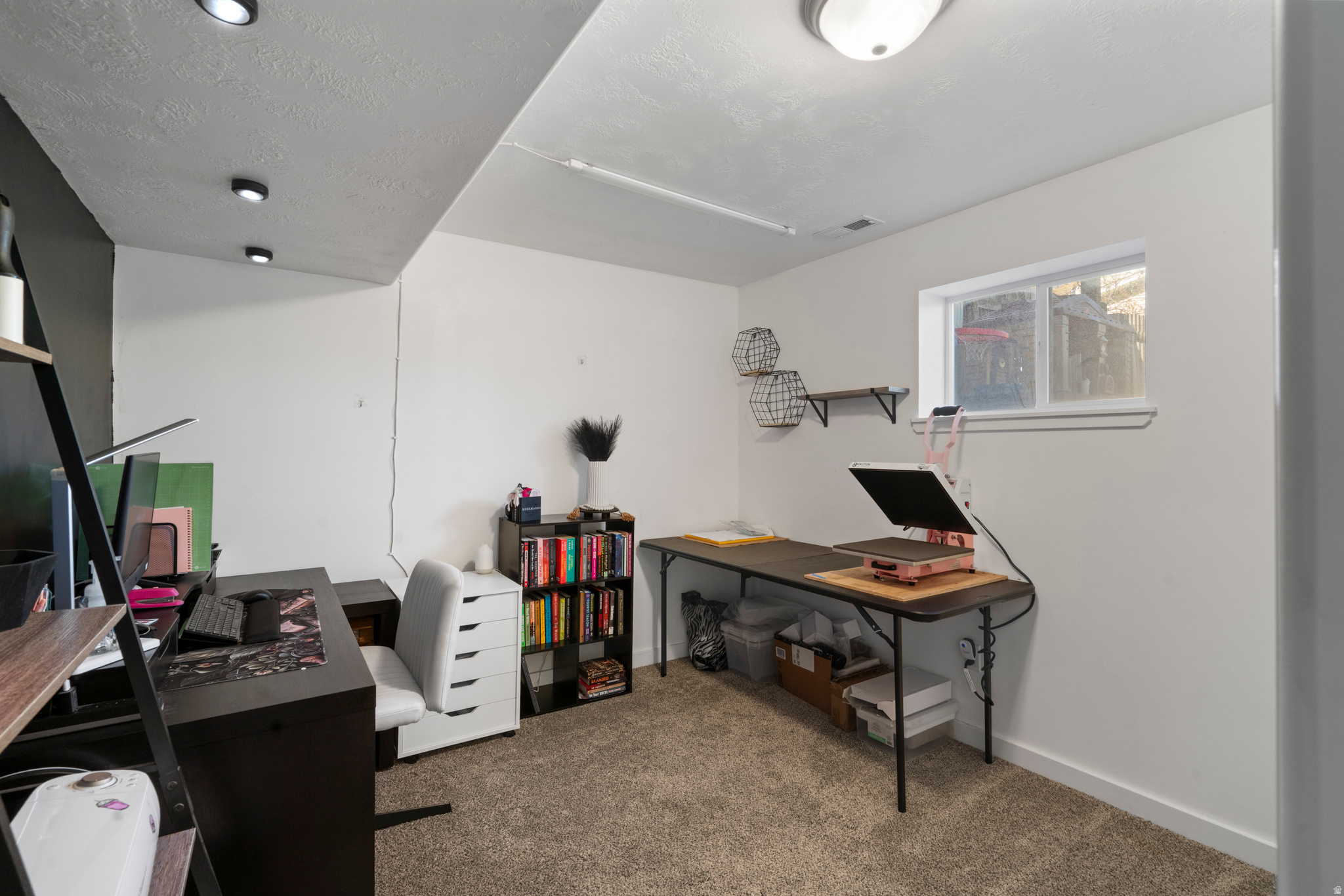 MEADOW PARK - Residential