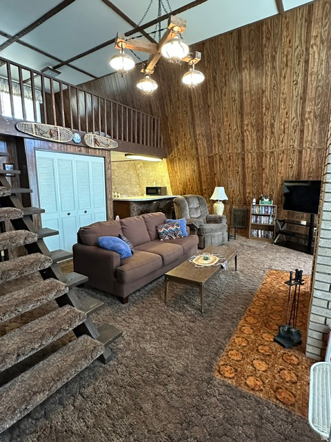 MOUNTAIN HOME - Residential
