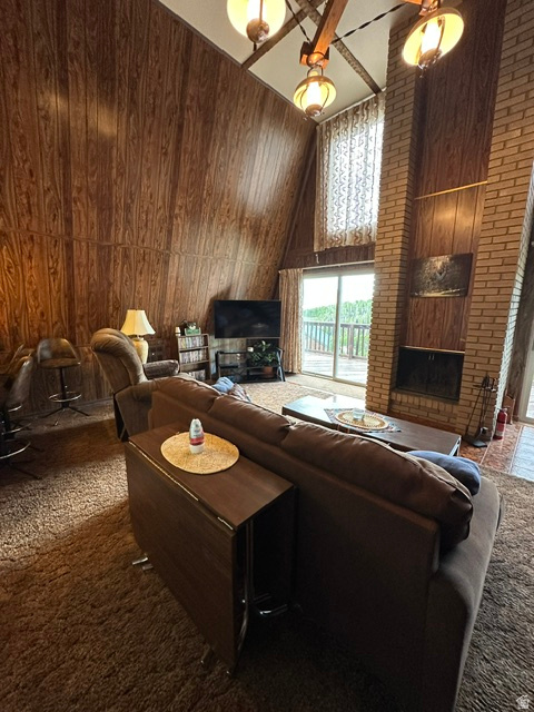 MOUNTAIN HOME - Residential