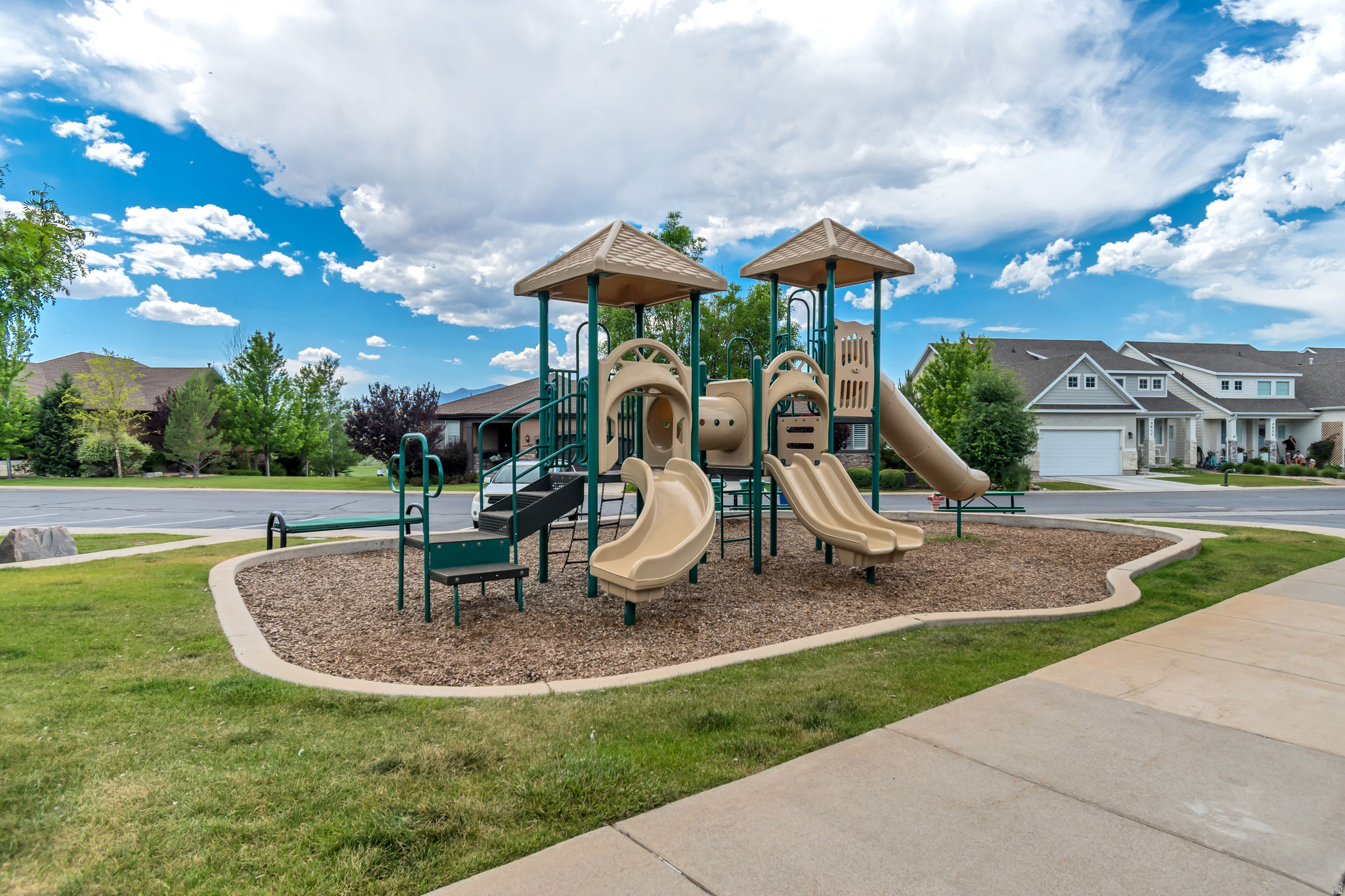 SUNSET HOLLOW - Residential