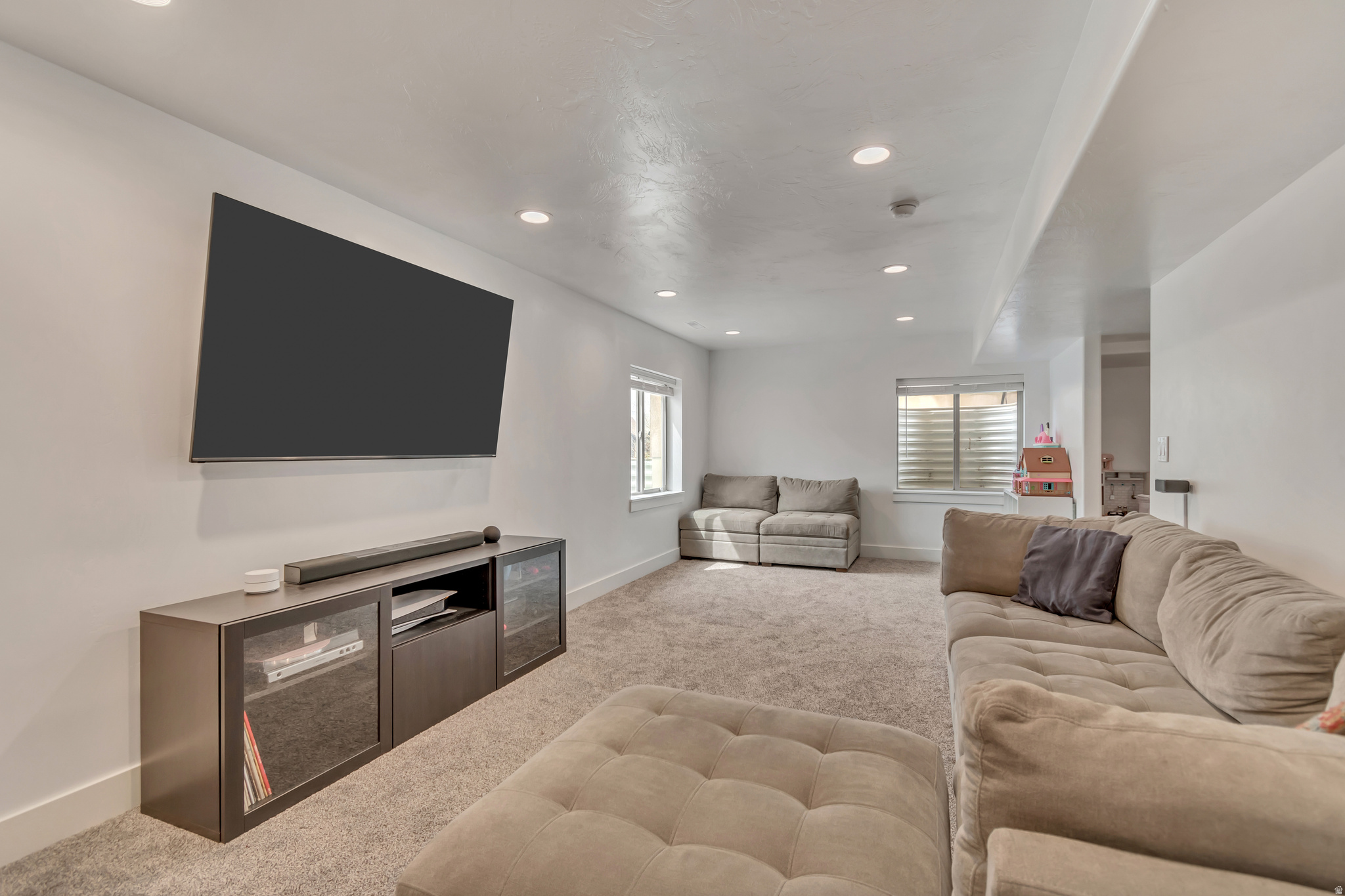 SUNSET HOLLOW - Residential