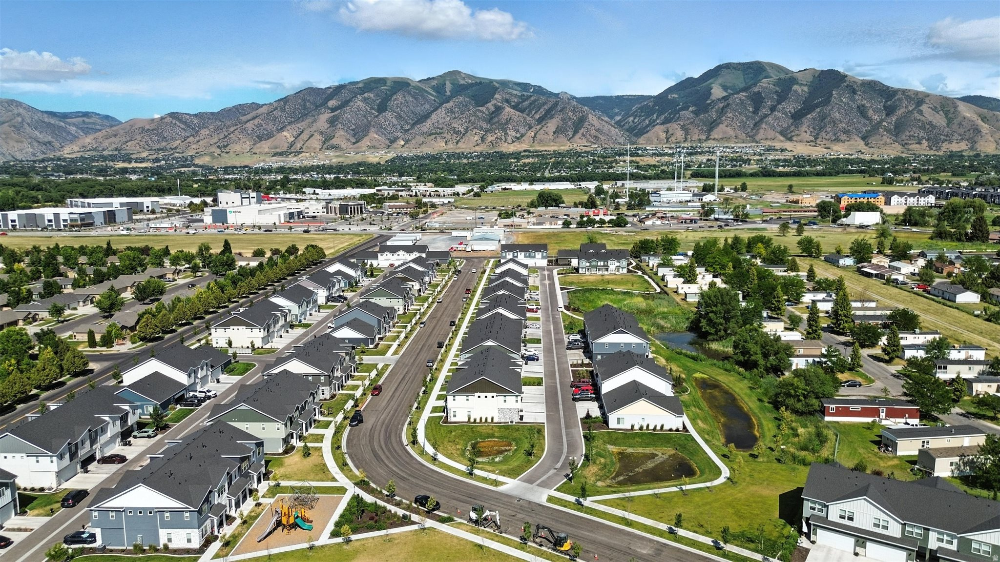WOODMORE POINTE SUBDIVISION PHASE 4 - Residential