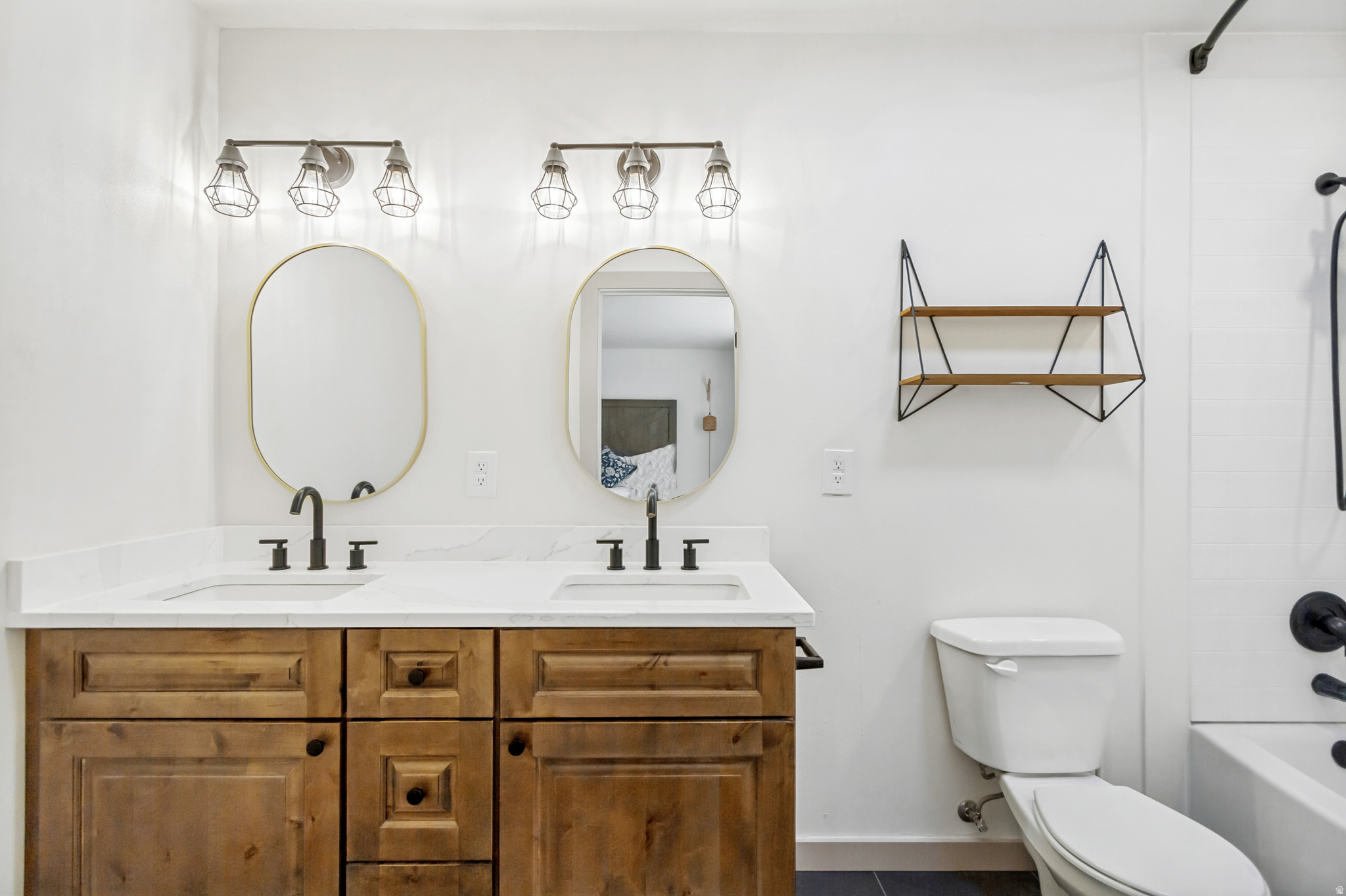 FAIRVIEW RANCHOS - Residential