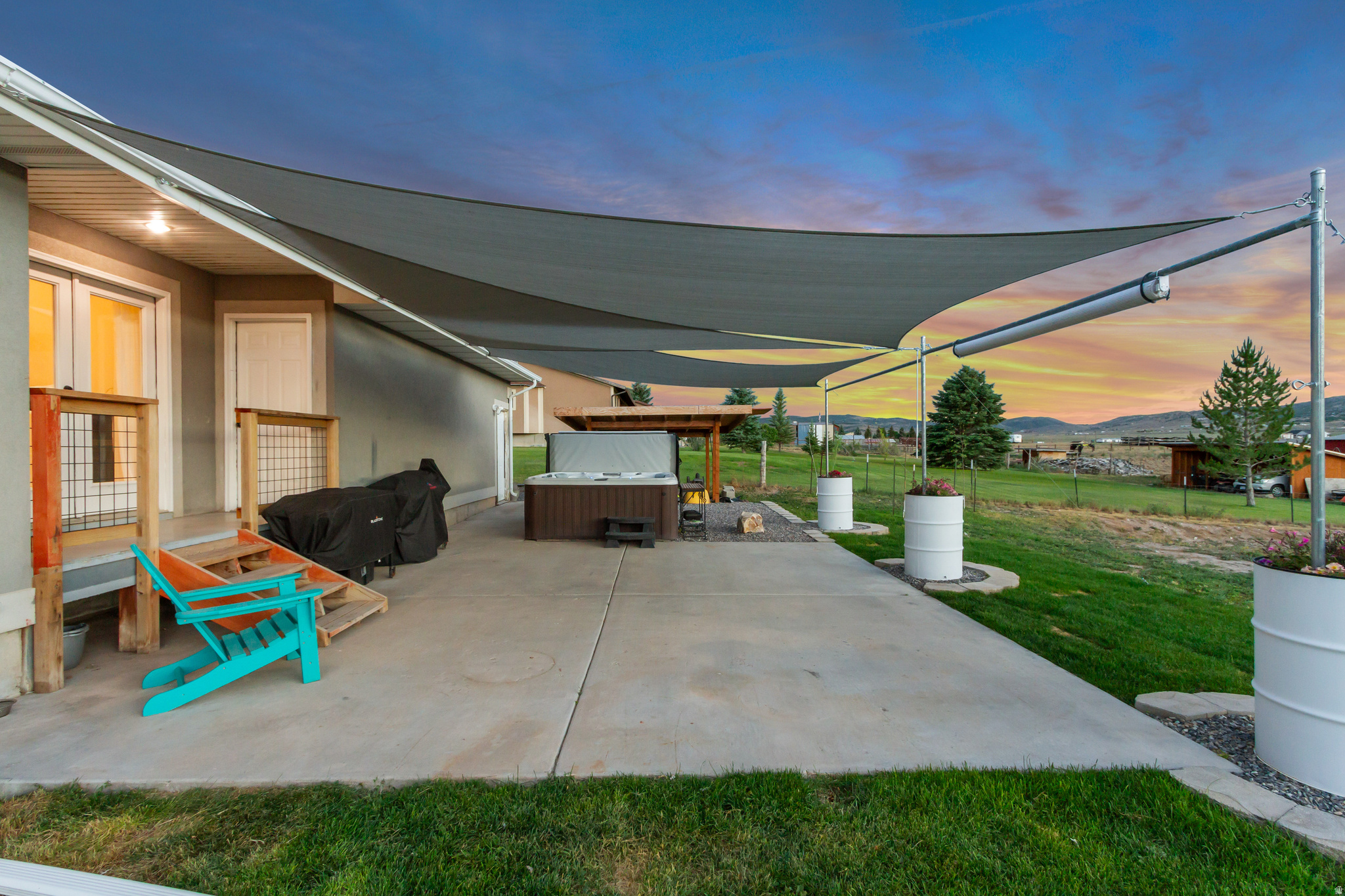 FAIRVIEW RANCHOS - Residential