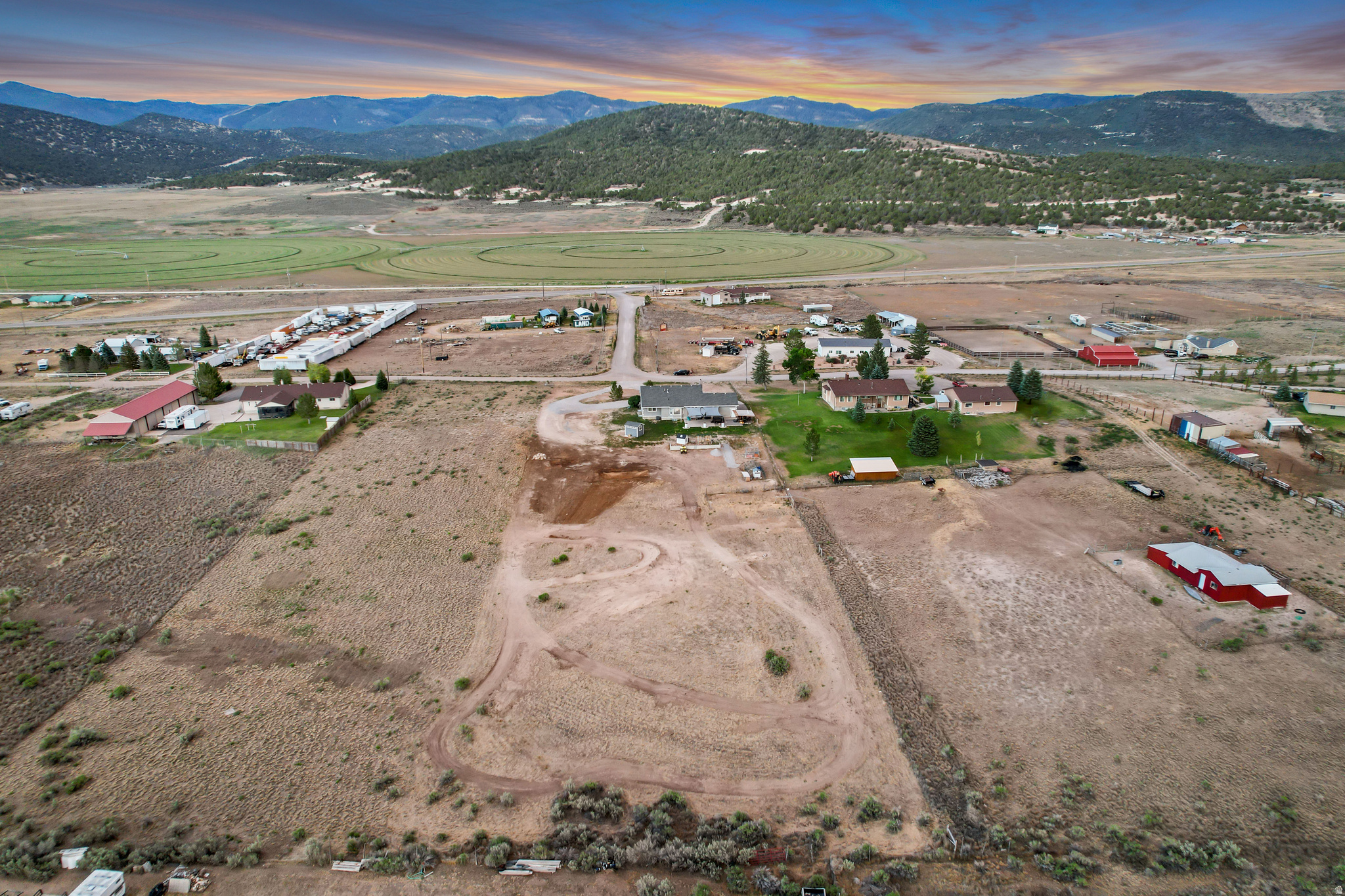 FAIRVIEW RANCHOS - Residential